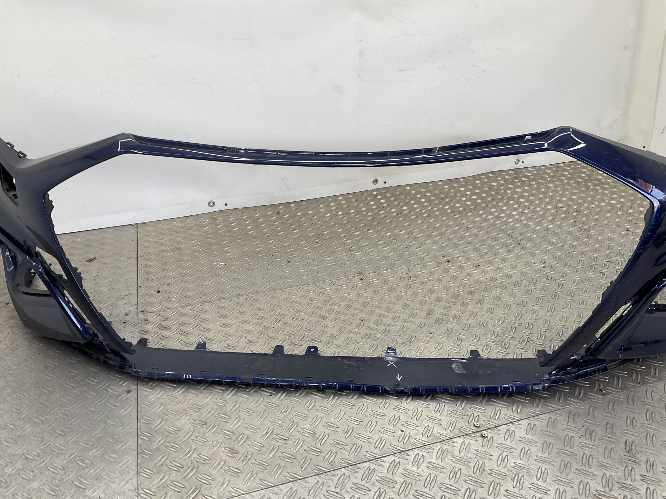 Bumper Audi A3 8Y Sline S-Line kls 22-24 8Y0807437F Voorbumper H3-18911