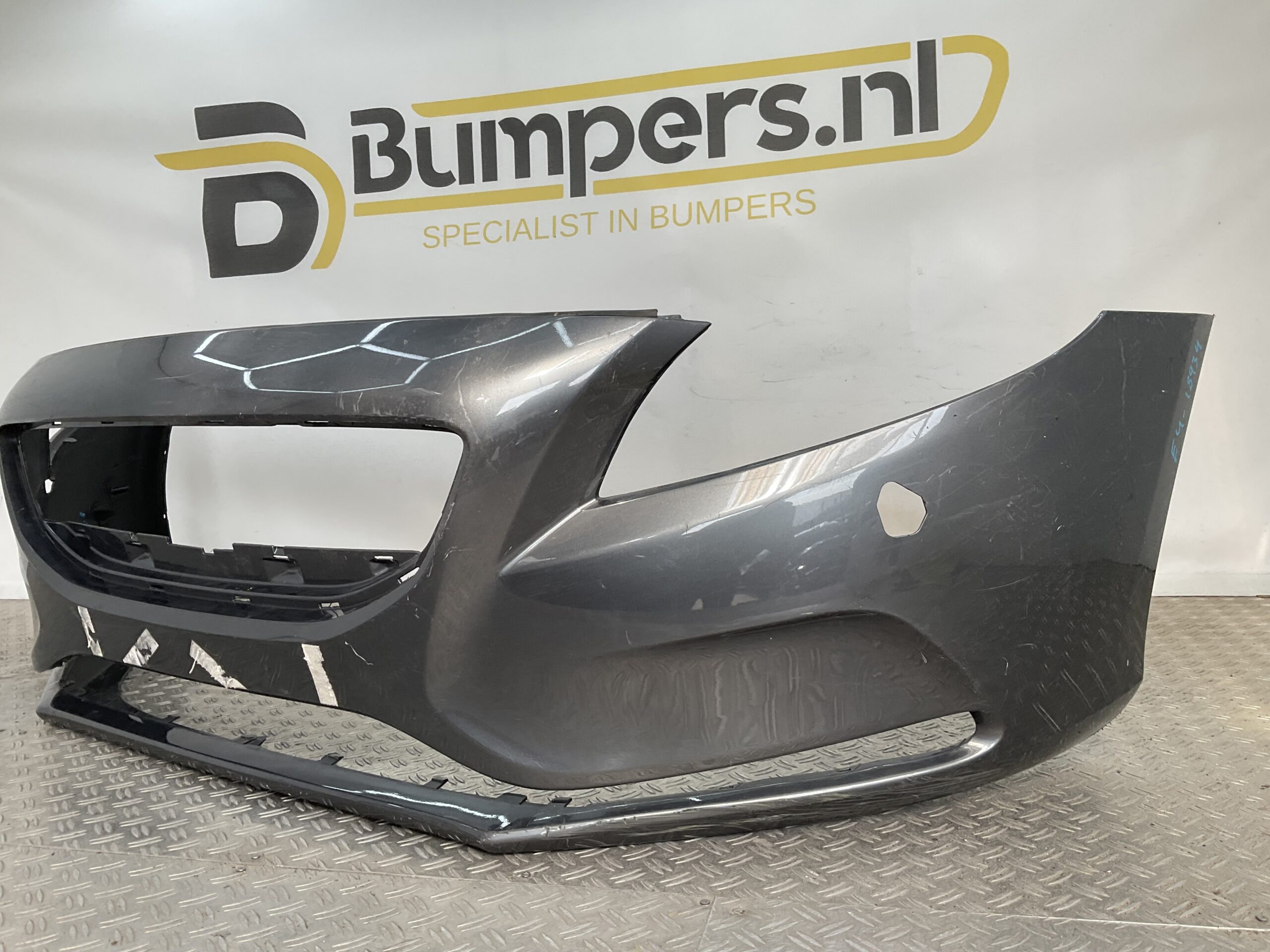 Bumper Volvo V40 Normaal 12- pdc 31283732 Voorbumper E4-18934