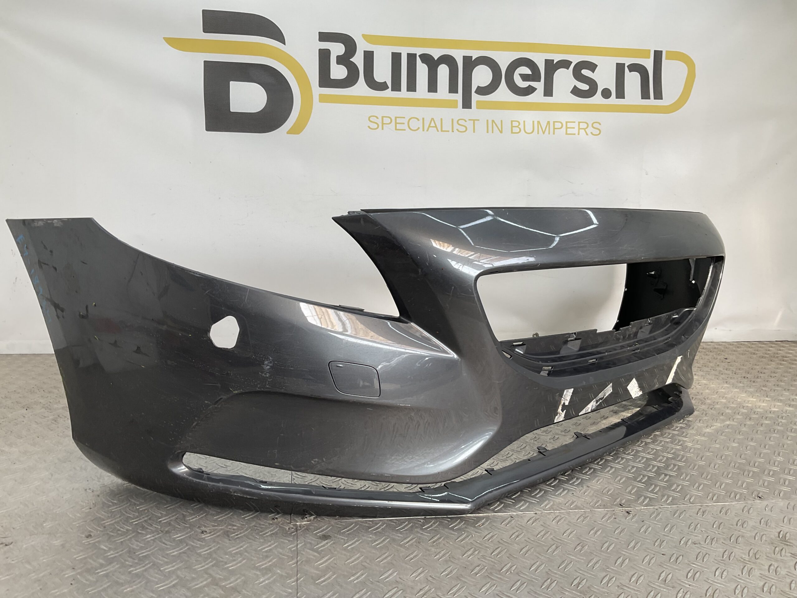 Bumper Volvo V40 Normaal 12- pdc 31283732 Voorbumper E4-18934