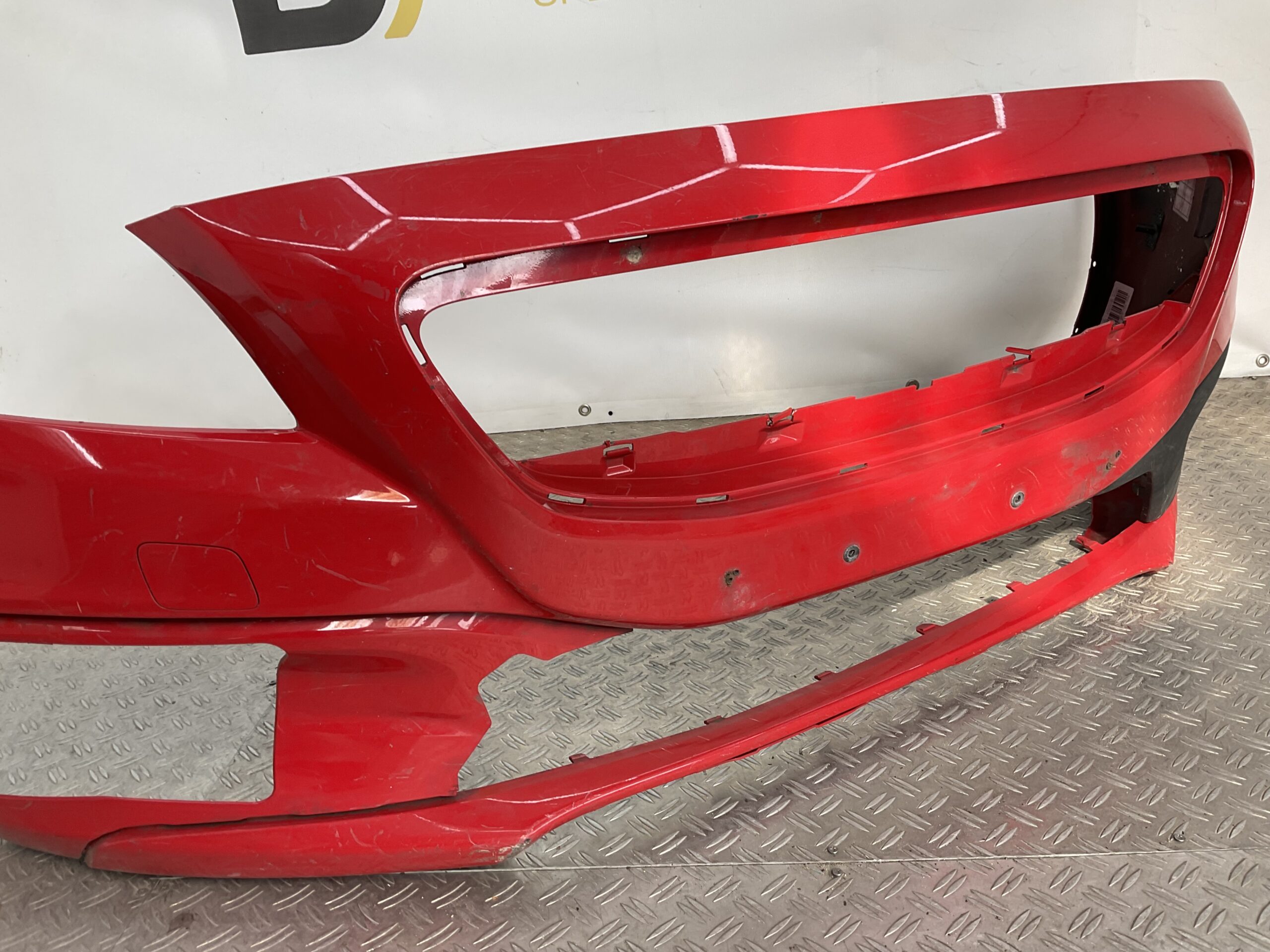 Bumper Volvo V40 31353310 Crosscountry Voorbumper E2-18937