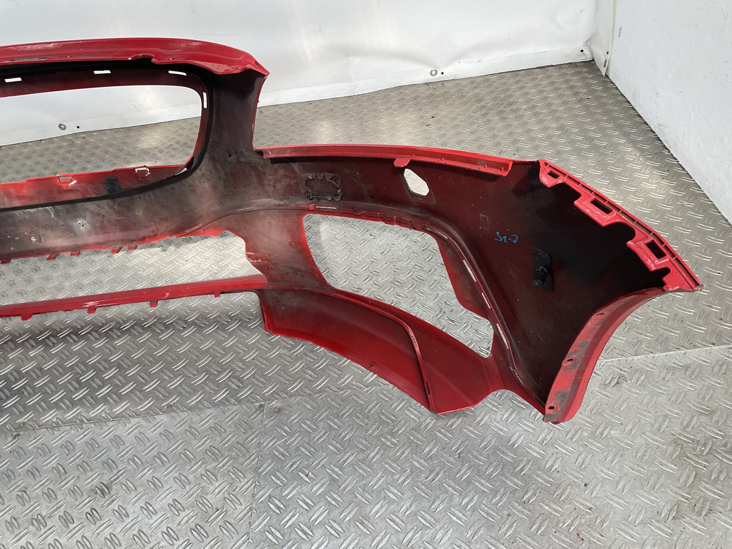 Bumper Volvo V40 31353310 Crosscountry Voorbumper E2-18937