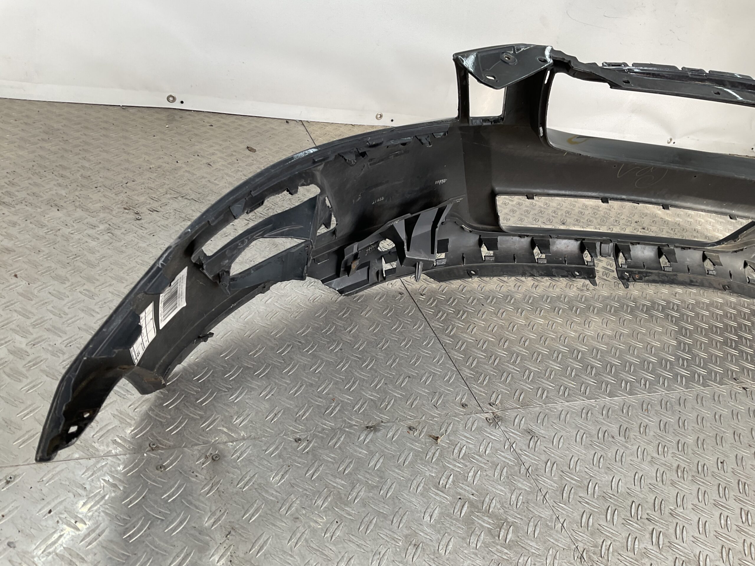 Bumper Volvo XC60 2015- 30763408 Voorbumper E10-18938