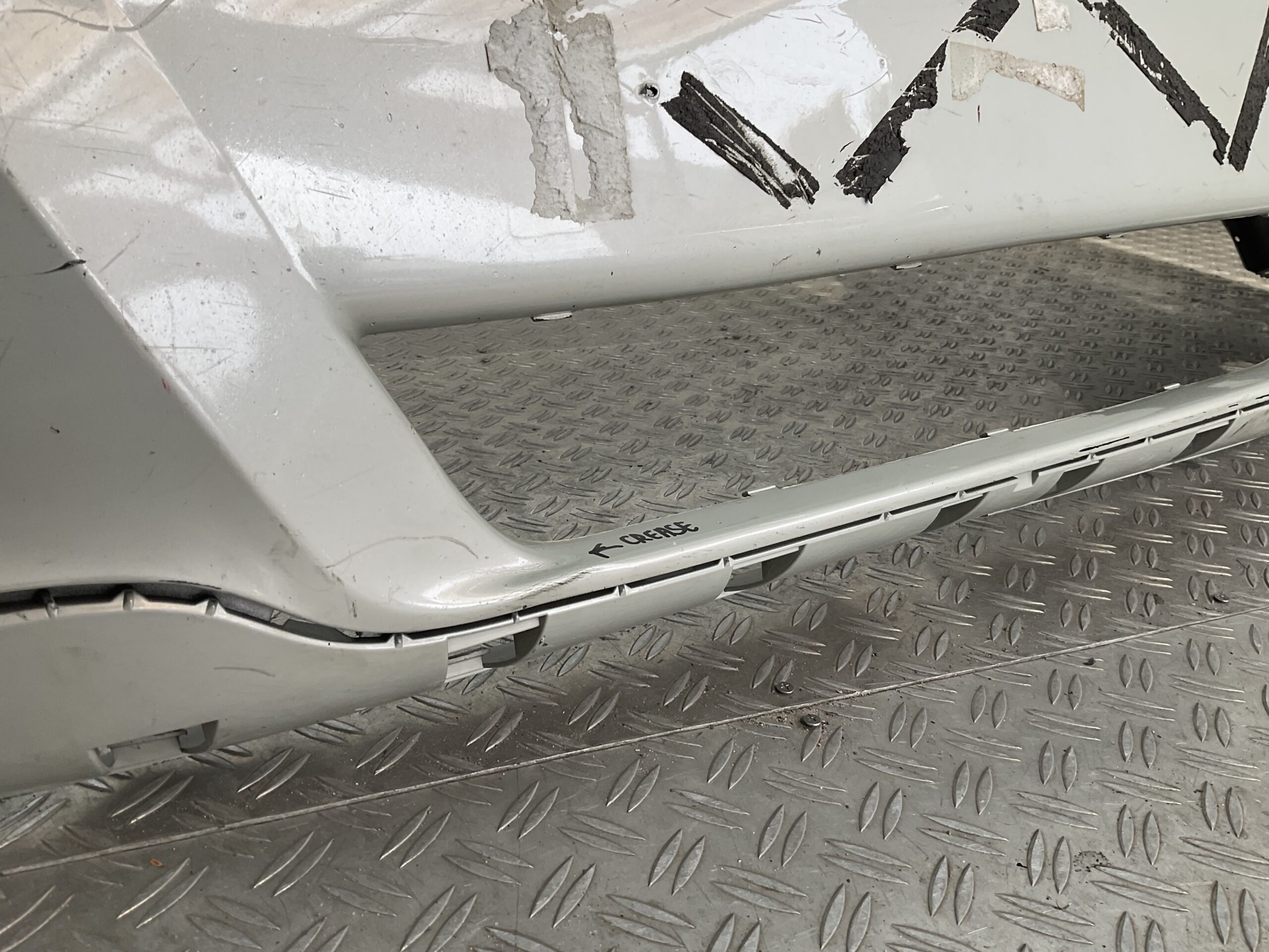 Bumper Volvo XC60 2015- 30763408 Voorbumper E10-18950