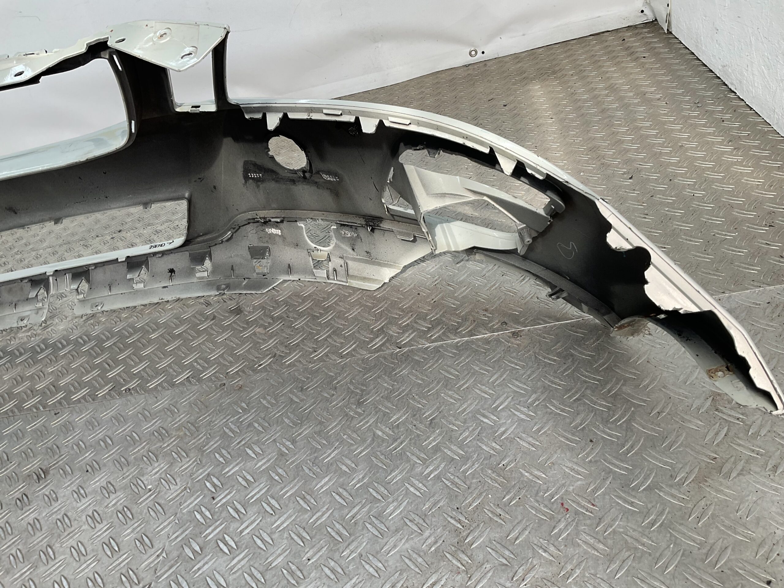 Bumper Volvo XC60 2015- 30763408 Voorbumper E10-18950