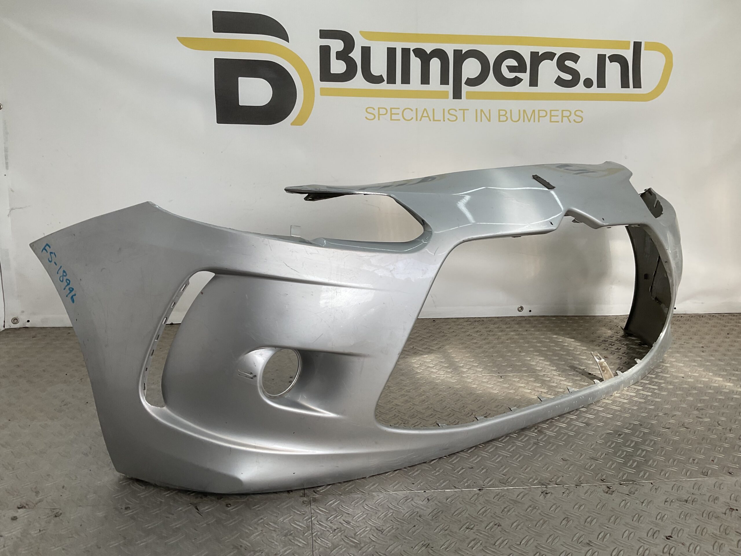 Bumper Citroen DS3 13-16 9687534777 Voorbumper F5-18896
