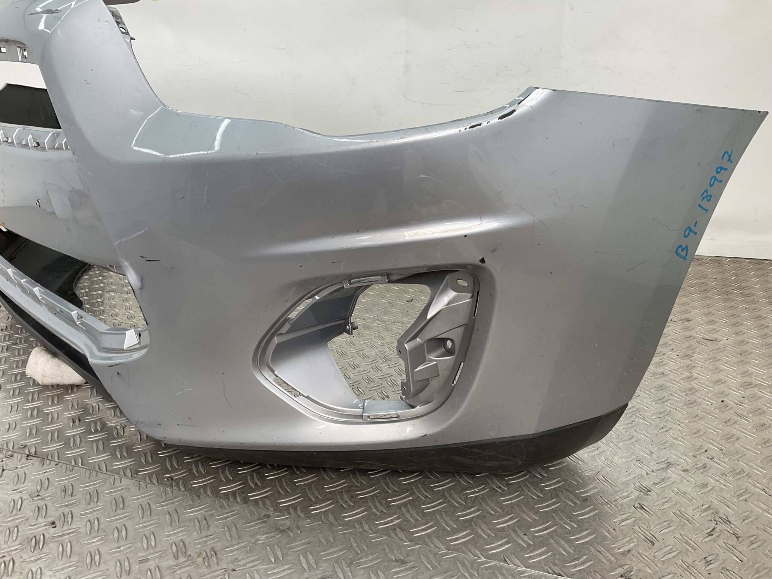 Bumper Mitsubishi ASX Facelift 6400F649zz Voorbumper B9-18997