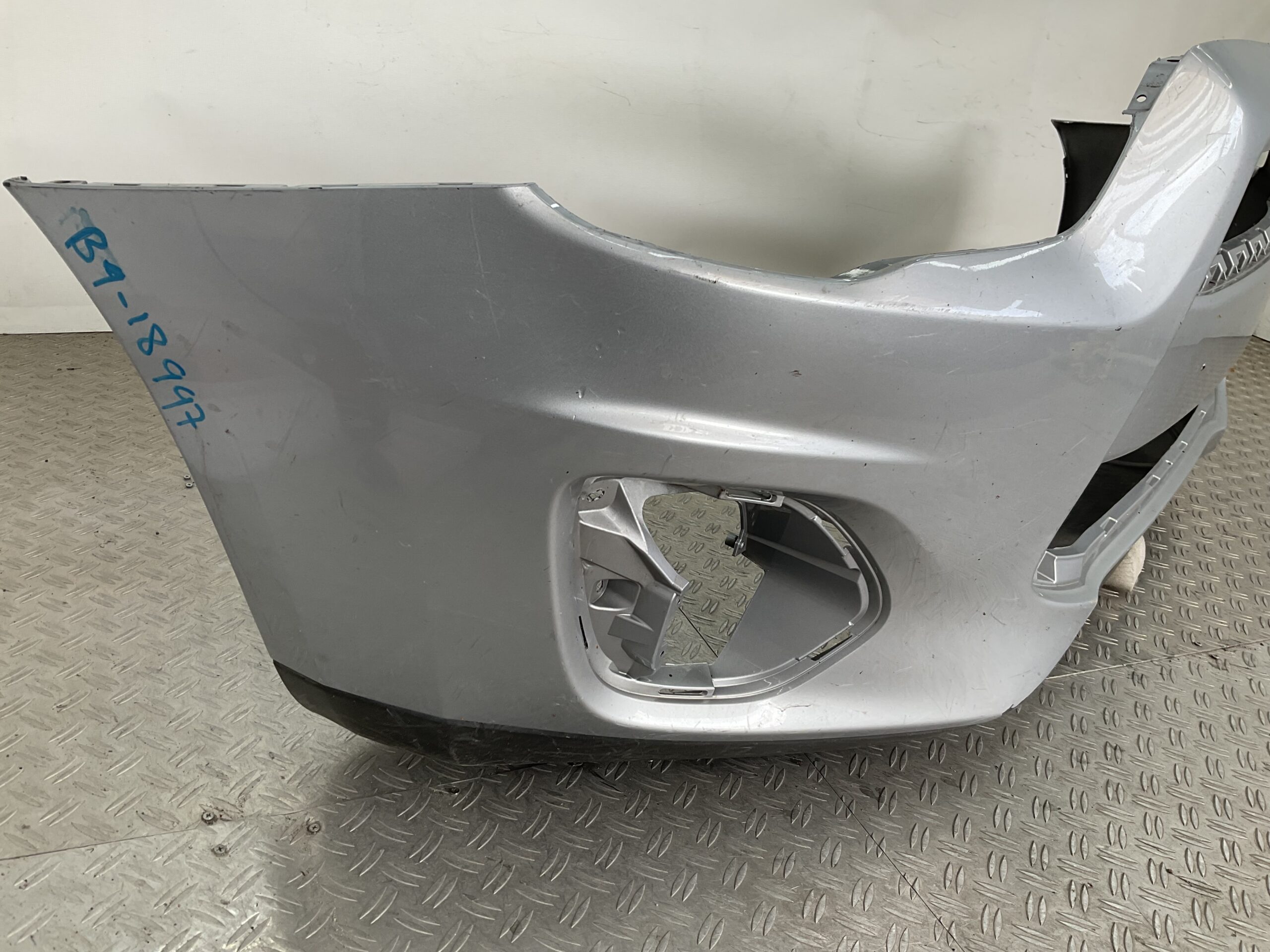 Bumper Mitsubishi ASX Facelift 6400F649zz Voorbumper B9-18997