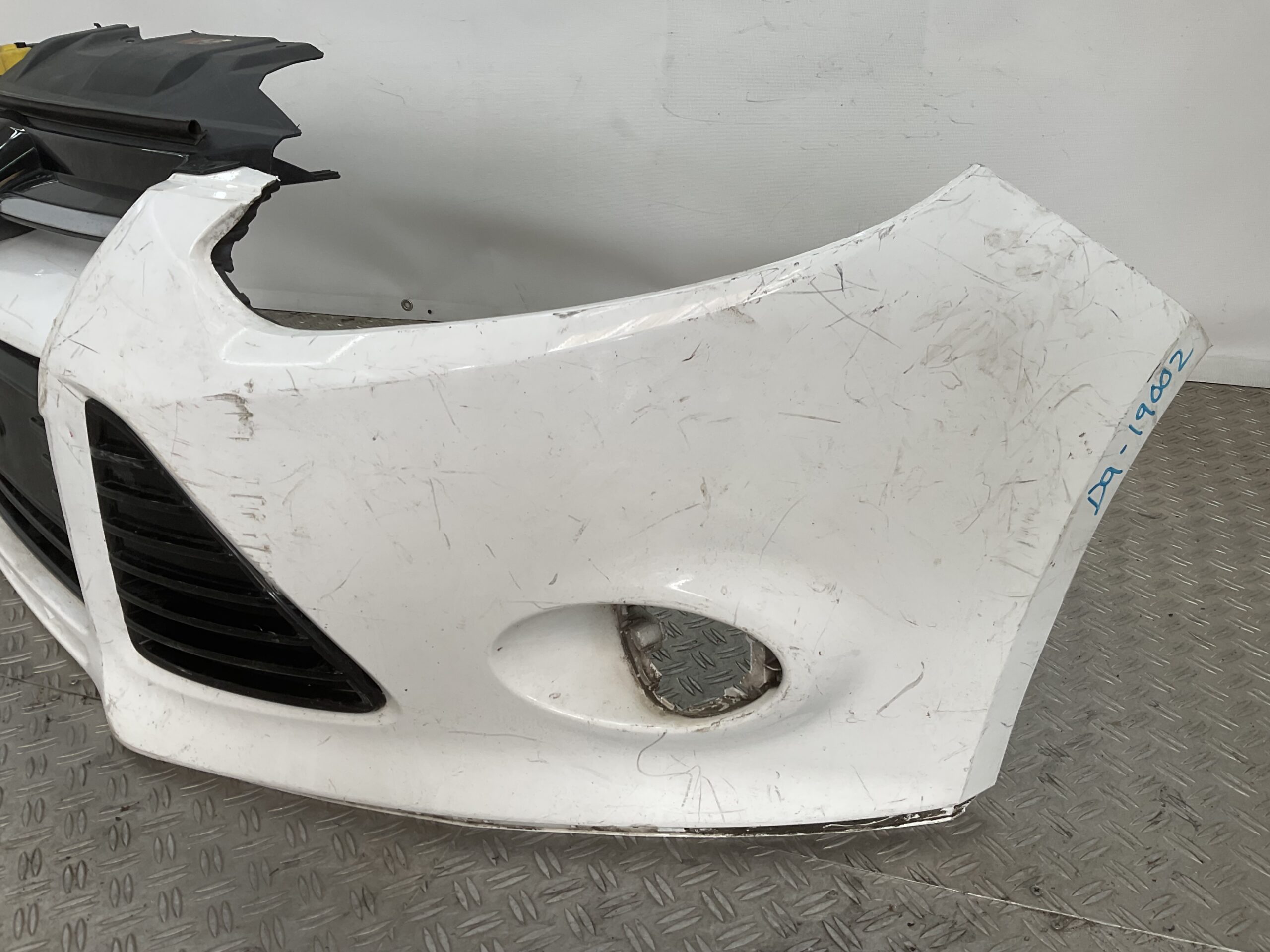 BUMPER FORD FOCUS MK3 ST LINE ST-Line 10-14 BM51-17757-A VOORBUMPER D9-19002