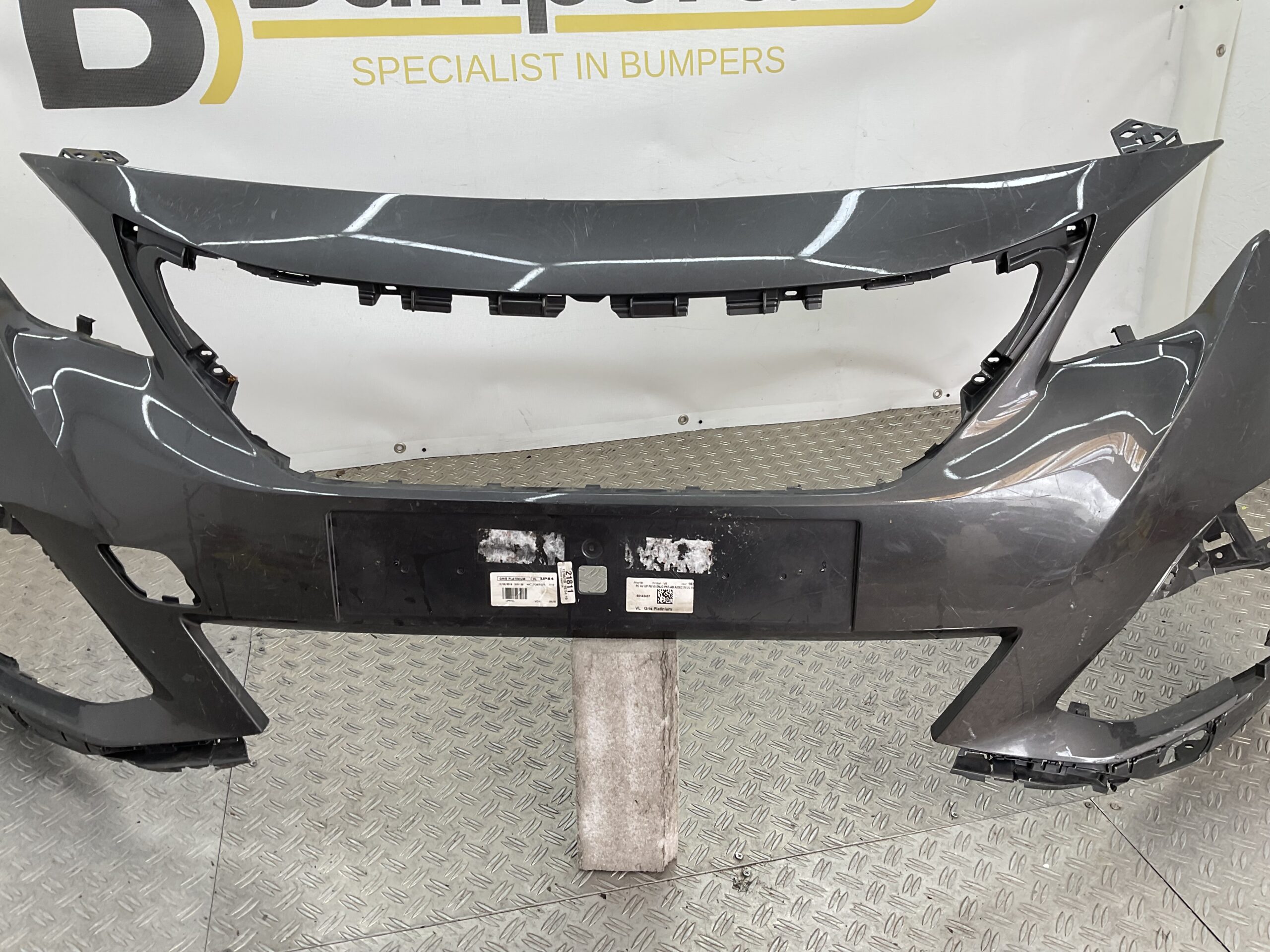 Bumper Peugeot 3008 5008 GT-Line GTLINE 16-20 9815499077 Voorbumper J10-19032