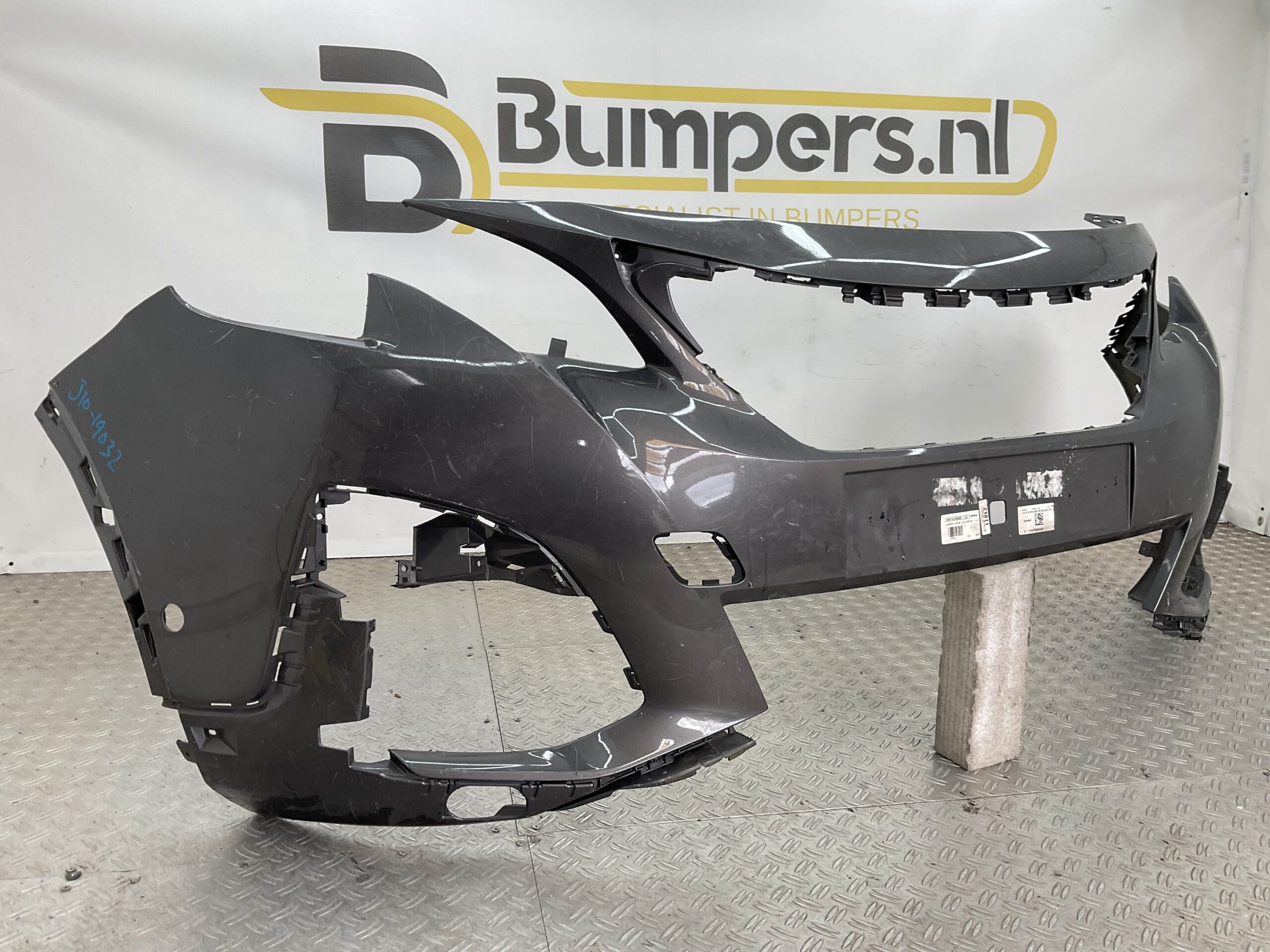 Bumper Peugeot 3008 5008 GT-Line GTLINE 16-20 9815499077 Voorbumper J10-19032