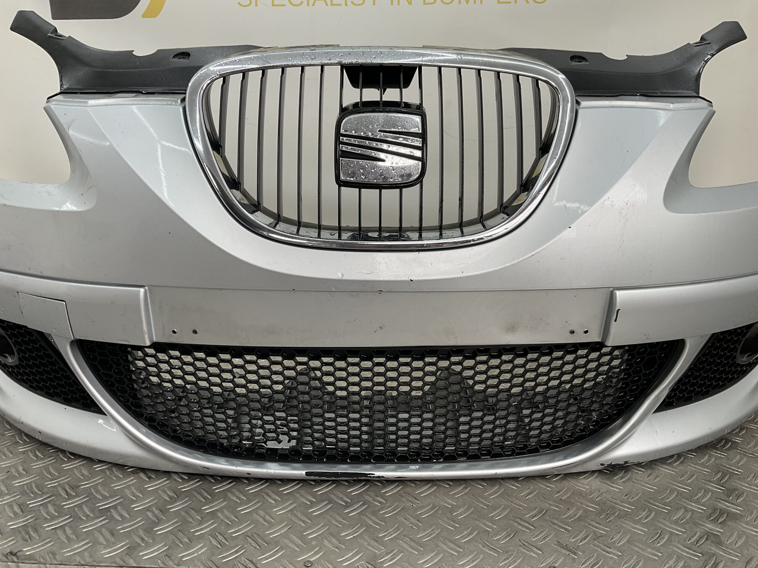 BUMPER Seat Altea 5P1 5P0853654 VOORBUMPER C5-18116