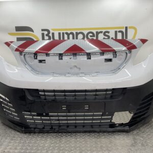 Bumper Peugeot Expert Citroen Jumpy 18-23 9808639977 Voorbumper J5-18125