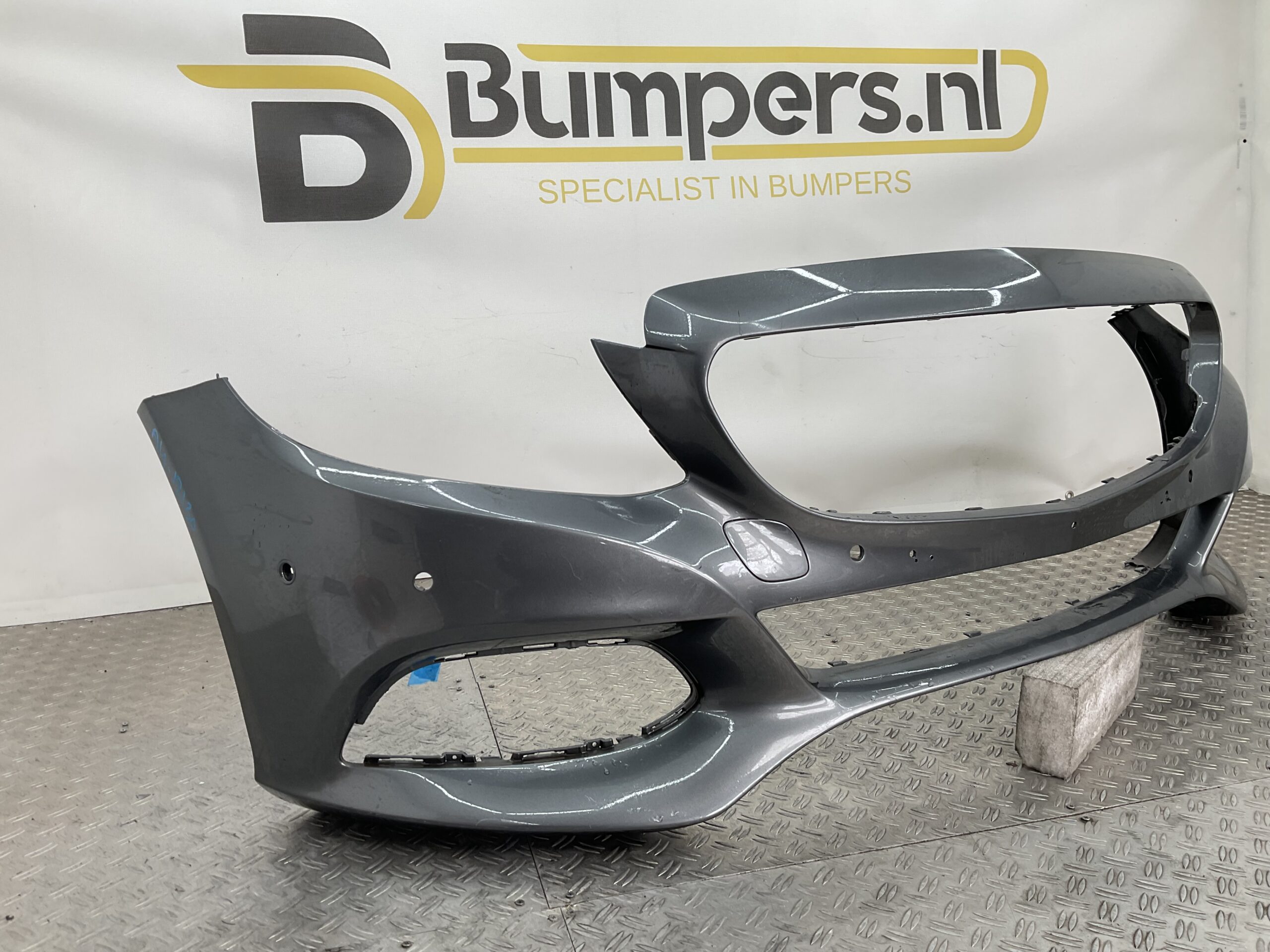 Bumper Mercedes C Klasse W205 Facelift A2058851101 Voorbumper A4-18130
