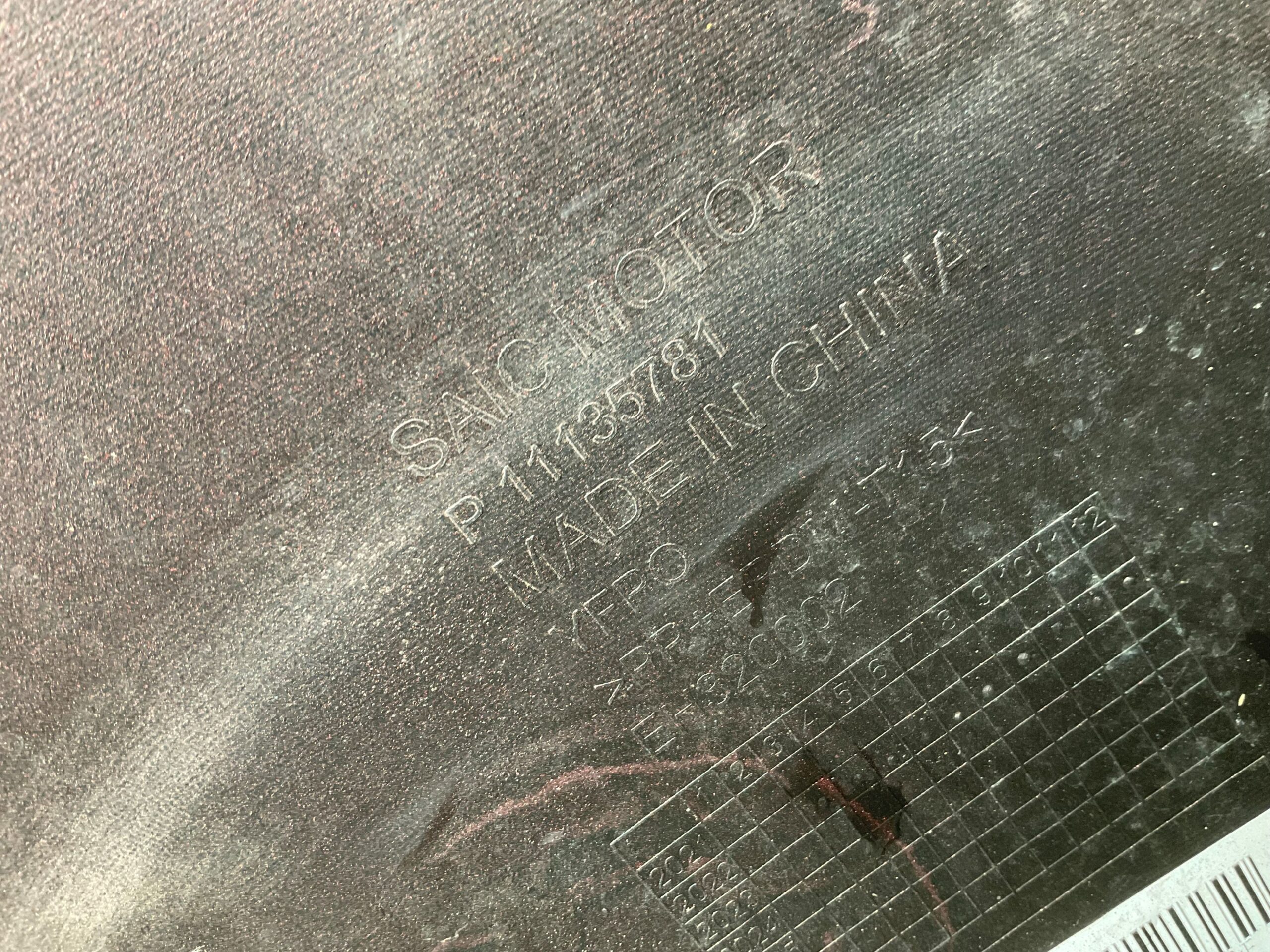 Bumper MG MG4 EV 22-24 p11135781 EH320002 Achterbumper F2-19102