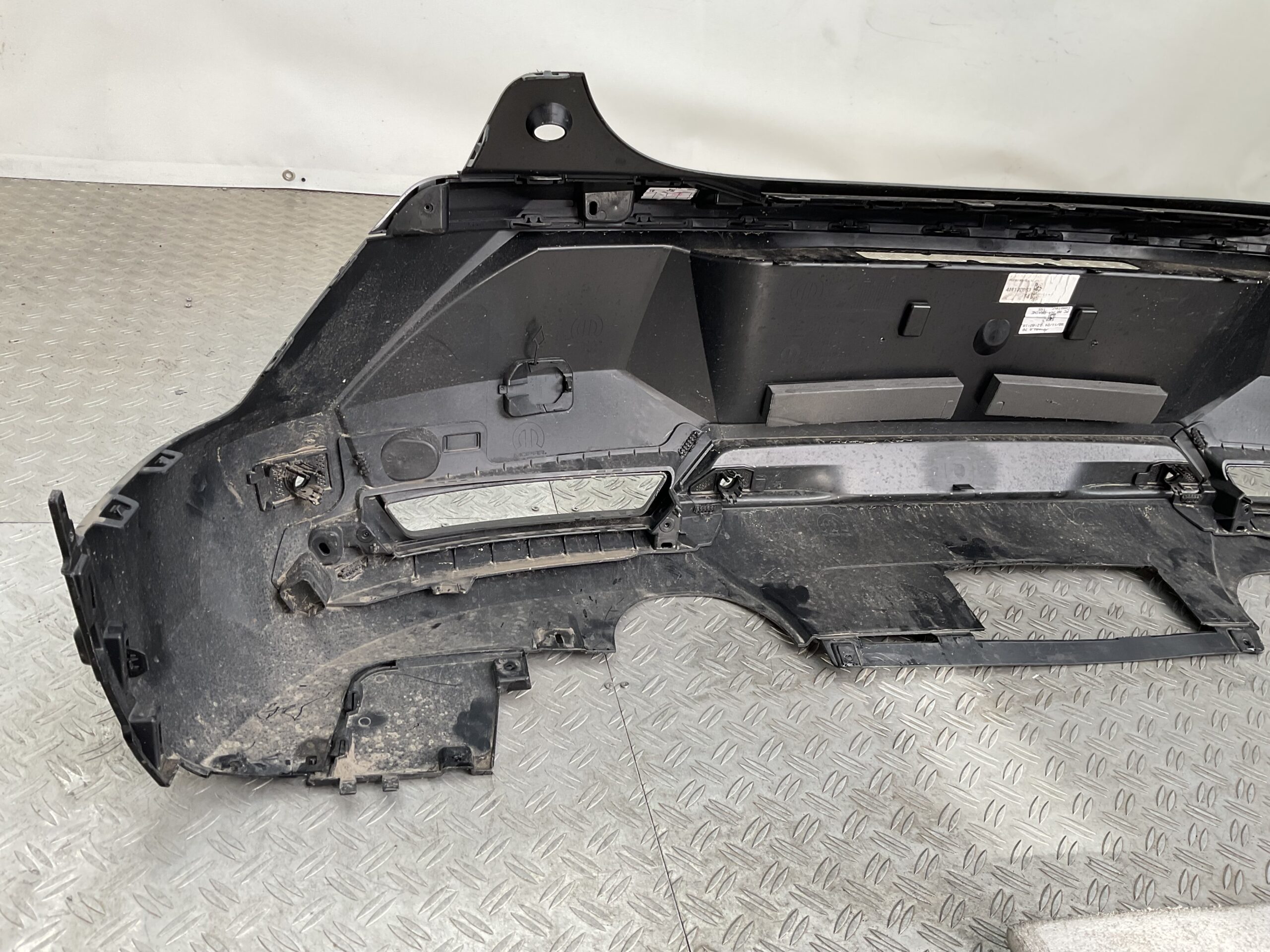Bumper Peugeot 3008 III 3 23- 9846812680 Achterbumper F3-18164