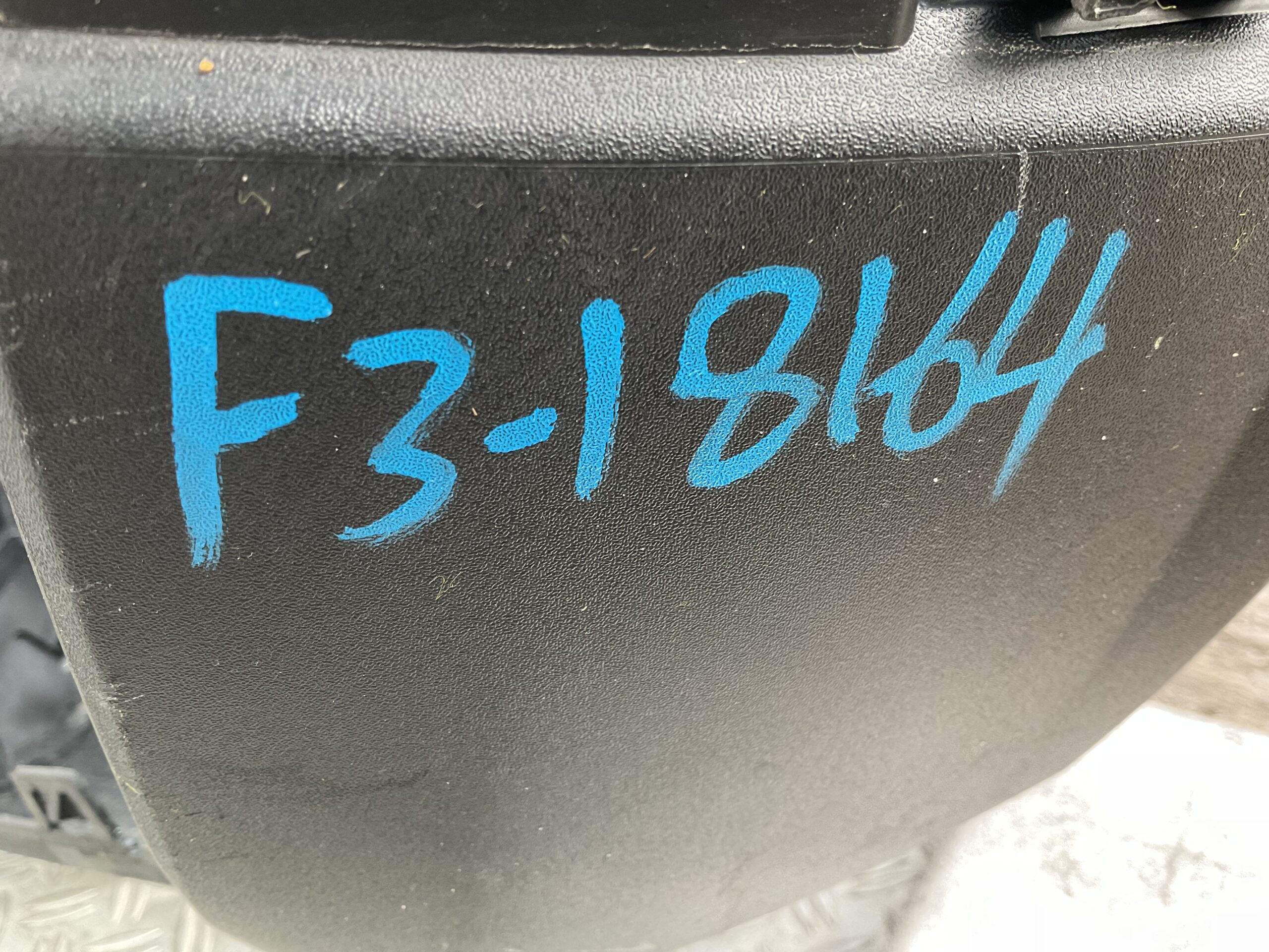 Bumper Peugeot 3008 III 3 23- 9846812680 Achterbumper F3-18164