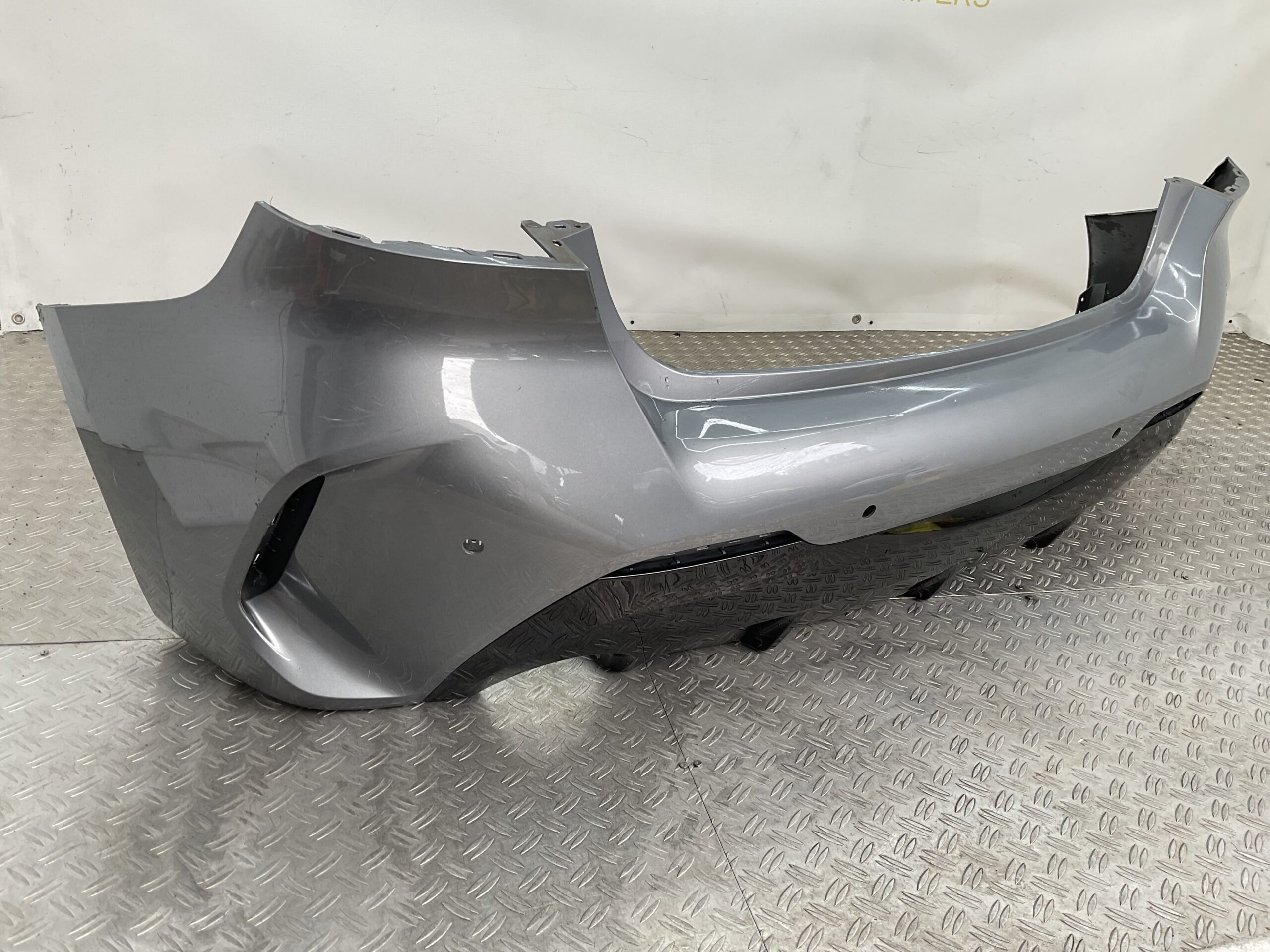 Bumper BMW 1 Serie F40 M Sport Pakket 51128070949 Achterbumper F3-18175