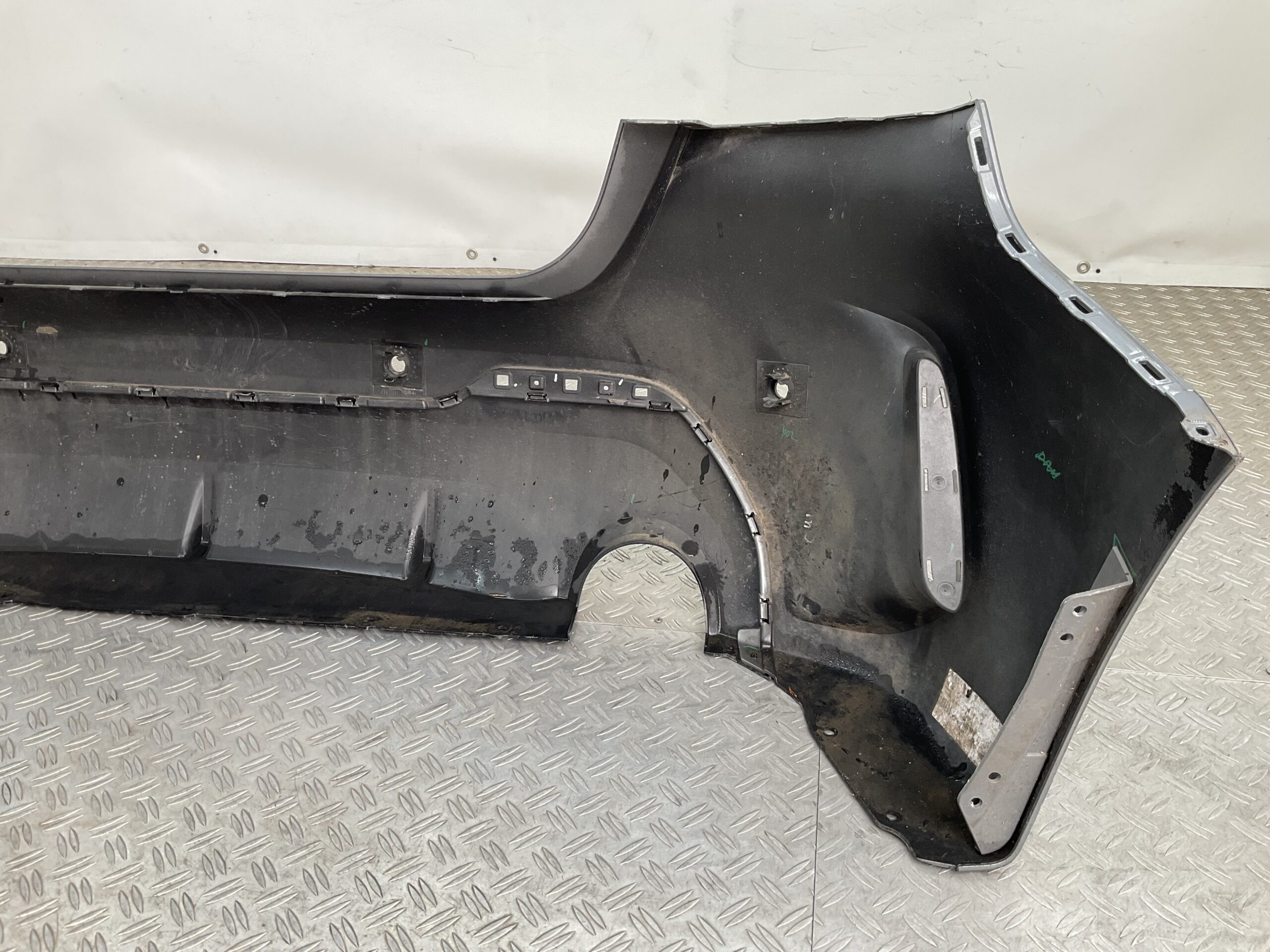 Bumper BMW 1 Serie F40 M Sport Pakket 51128070949 Achterbumper F3-18175