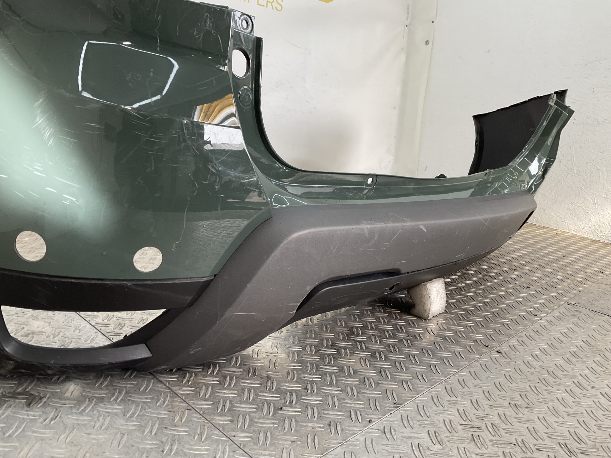Bumper Dacia Duster 2 II 17-24 pdc 850700542R Achterbumper F2-19142