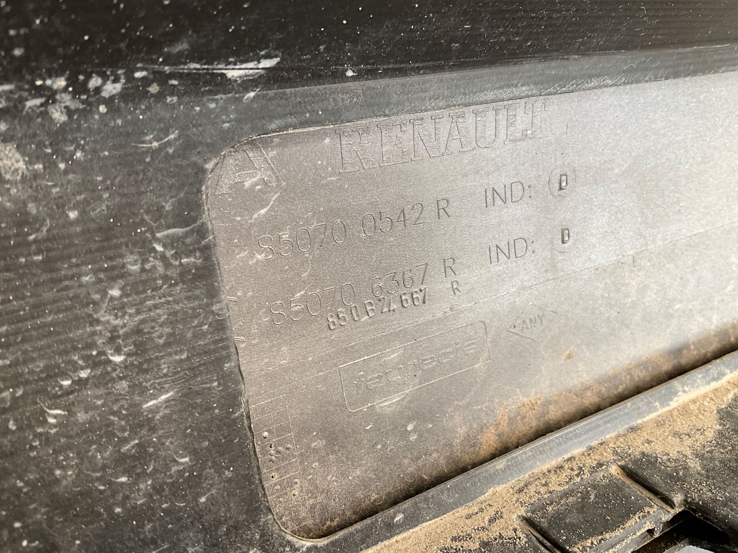 Bumper Dacia Duster 2 II 17-24 pdc 850700542R Achterbumper F2-19142