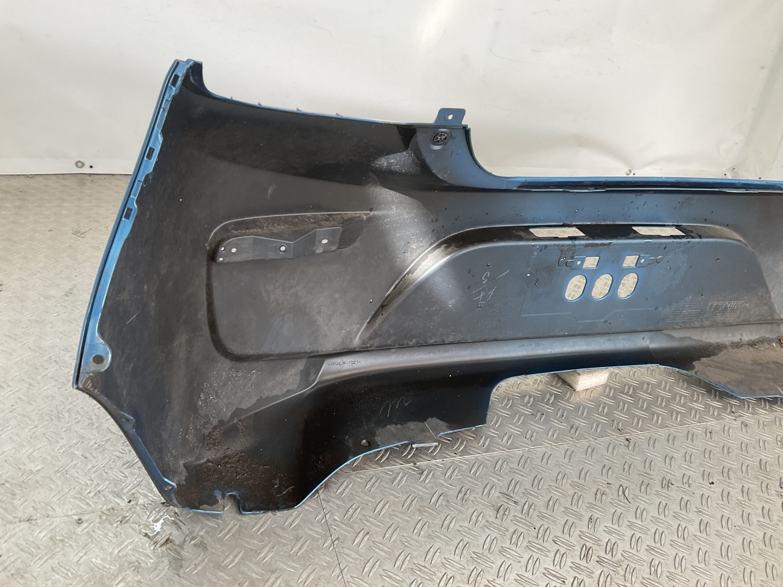 Bumper Mitsubishi Spacestar 4xpdc 13- 6410C969ZZ Achterbumper F2-19146