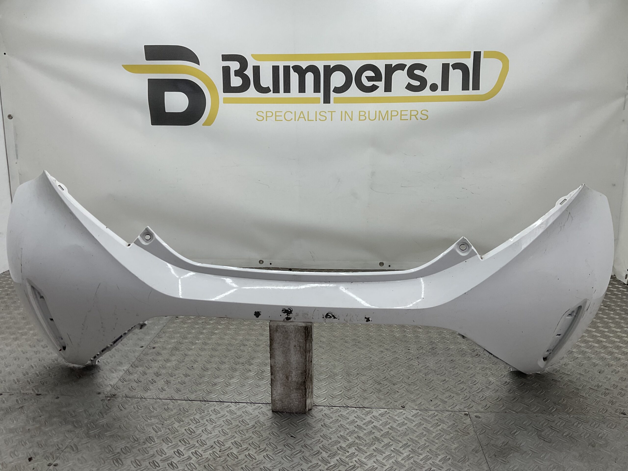 Bumper Toyota Aygo X 22-24 1670300101 Achterbumper F3-18235