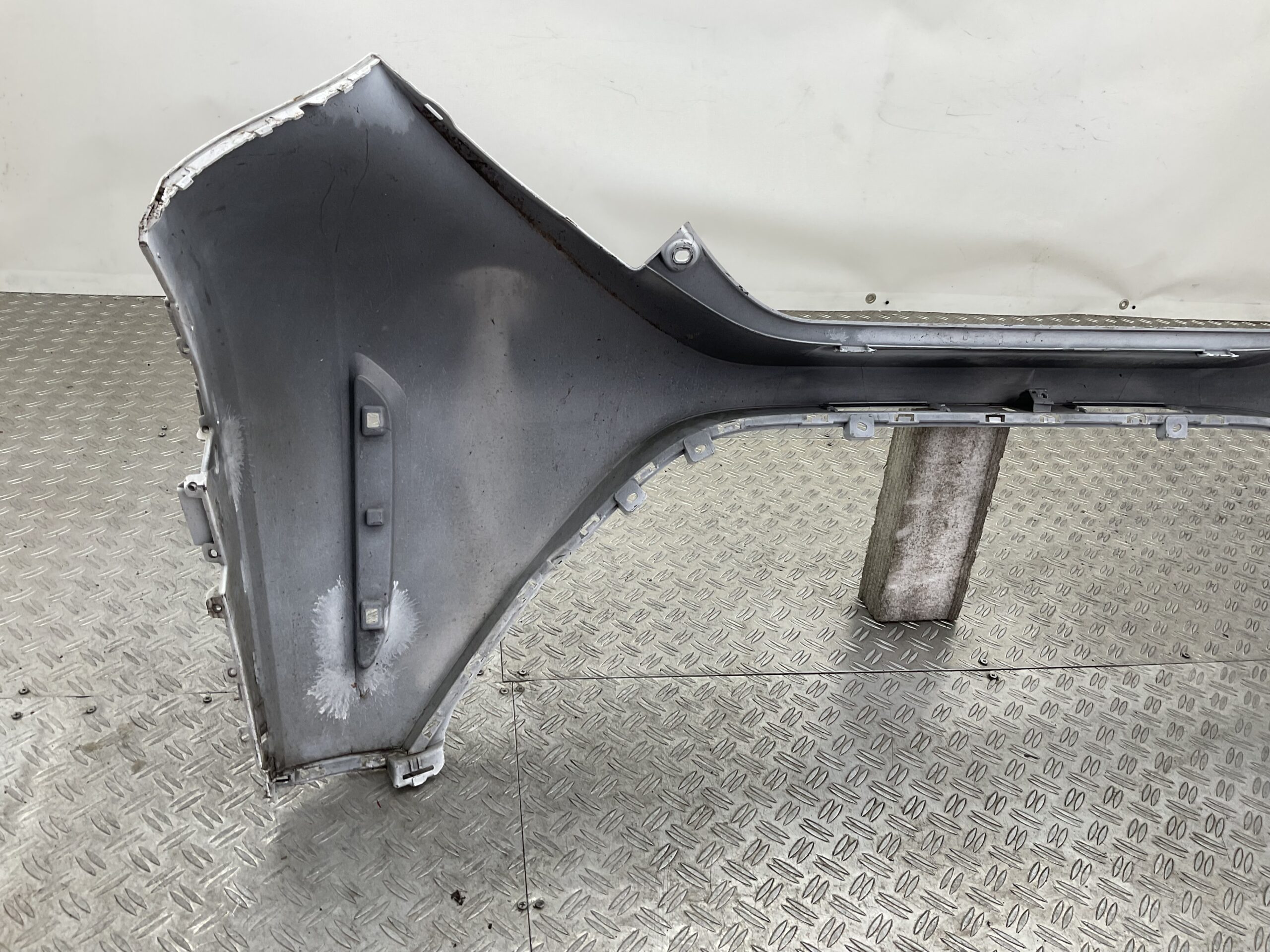 Bumper Toyota Aygo X 22-24 1670300101 Achterbumper F3-18235