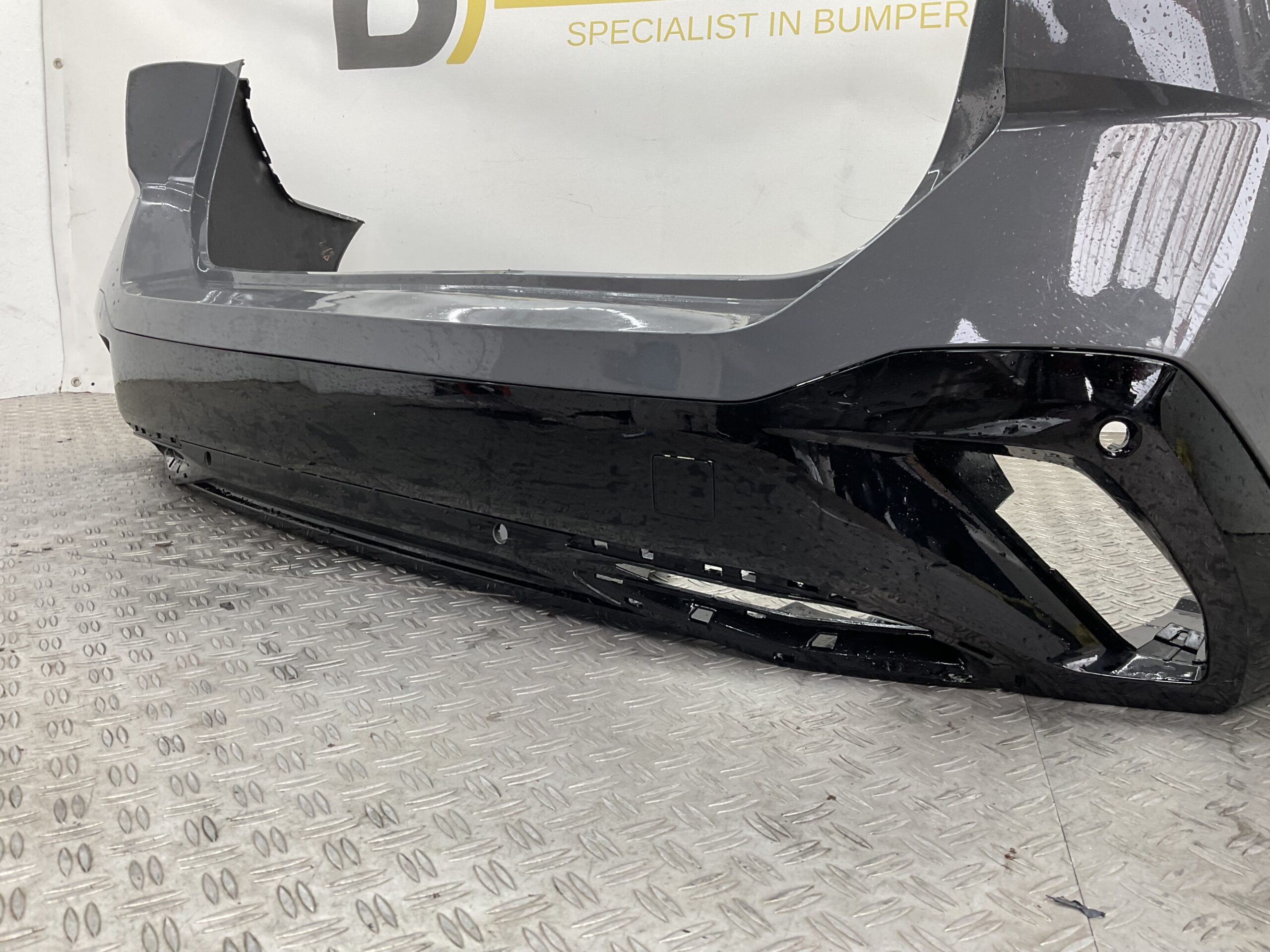 Bumper Peugeot 308 III T10 SW KOMBI 21- 9840113280 Achterbumper F3-18292