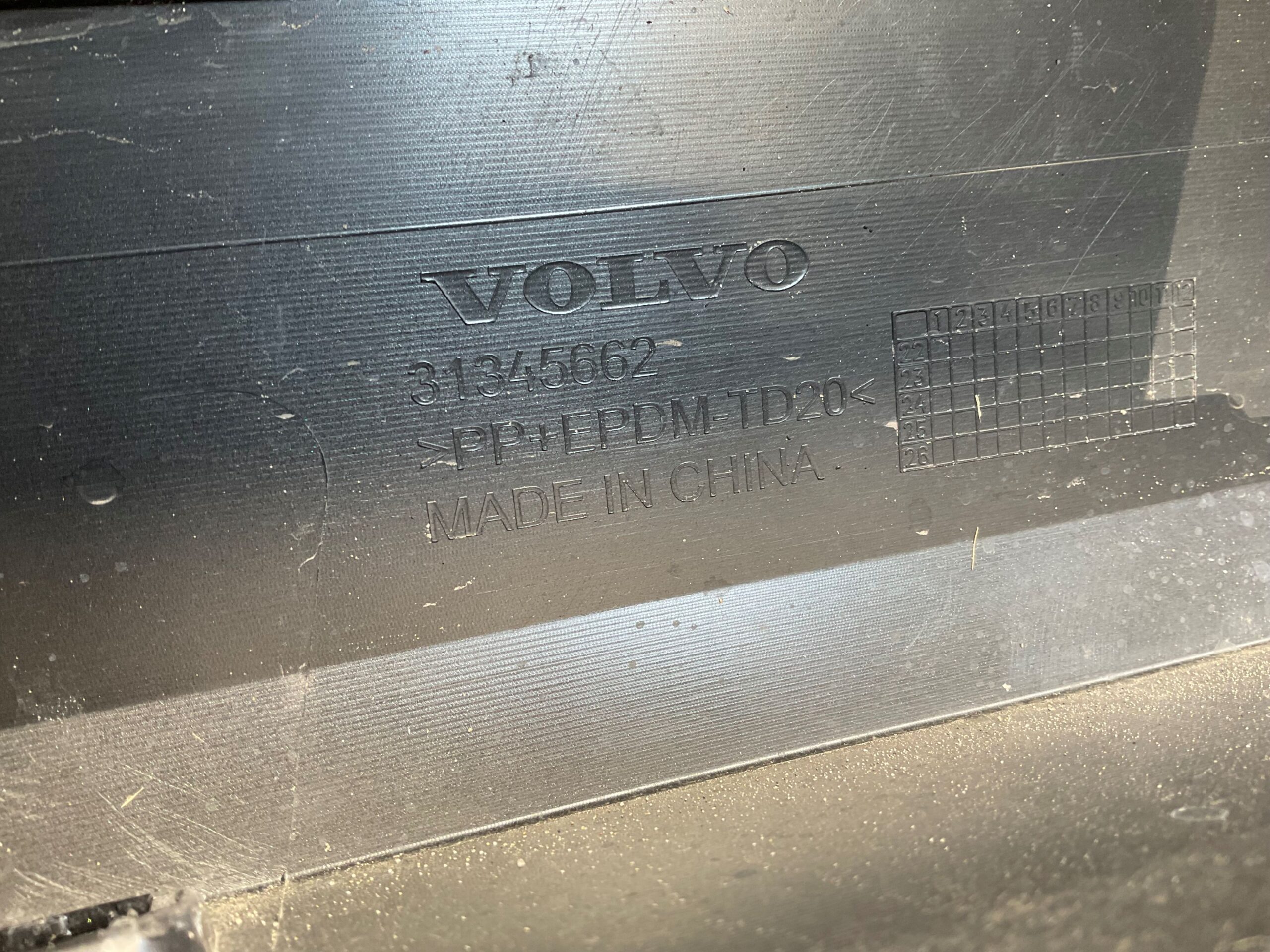 Bumper Volvo EX30 EX 30 23-25 31345661 Achterbumper F3-18303