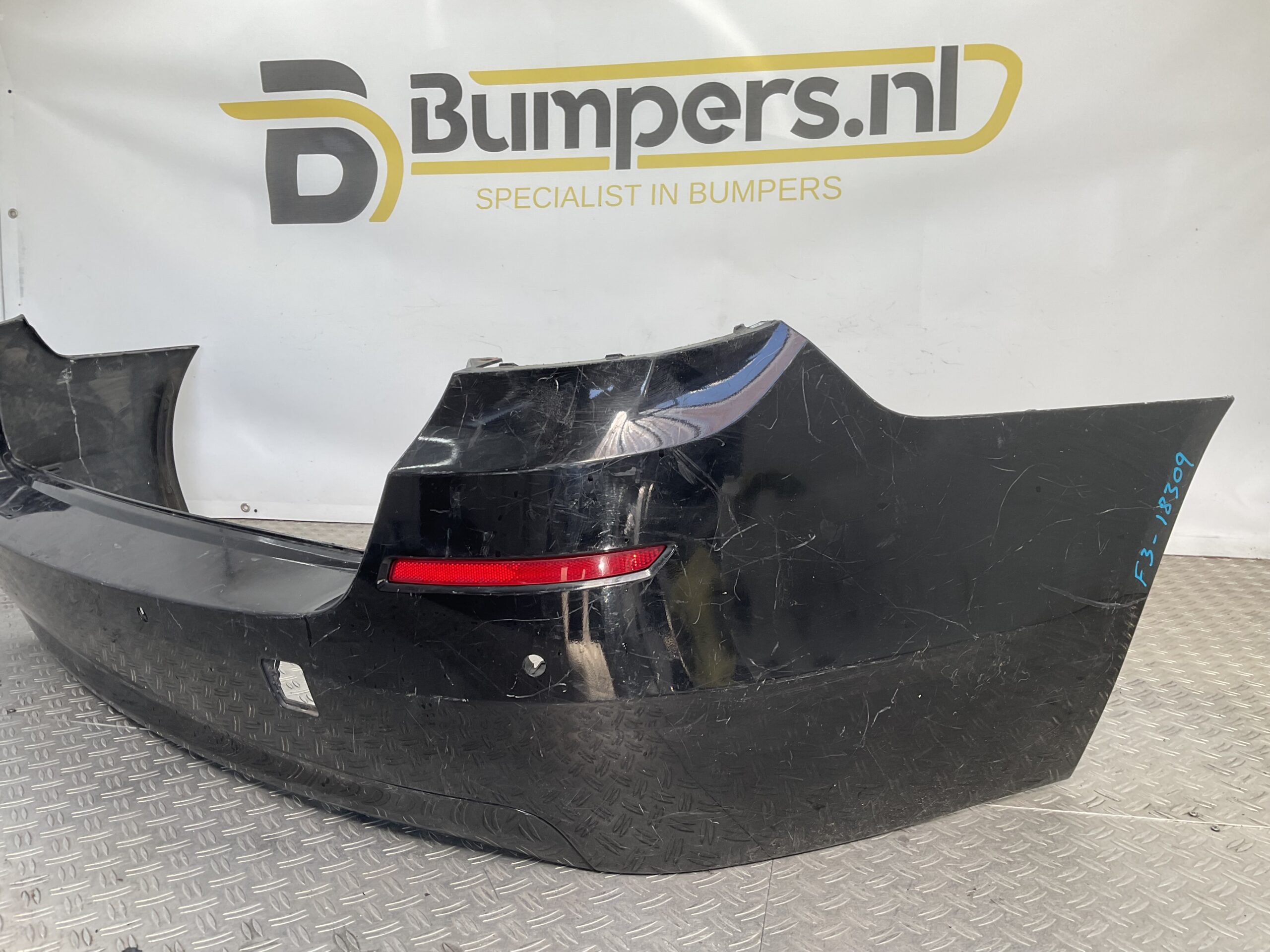 Bumper BMW 5 Serie F11 Estate pdc 15857711 Achterbumper F3-18309