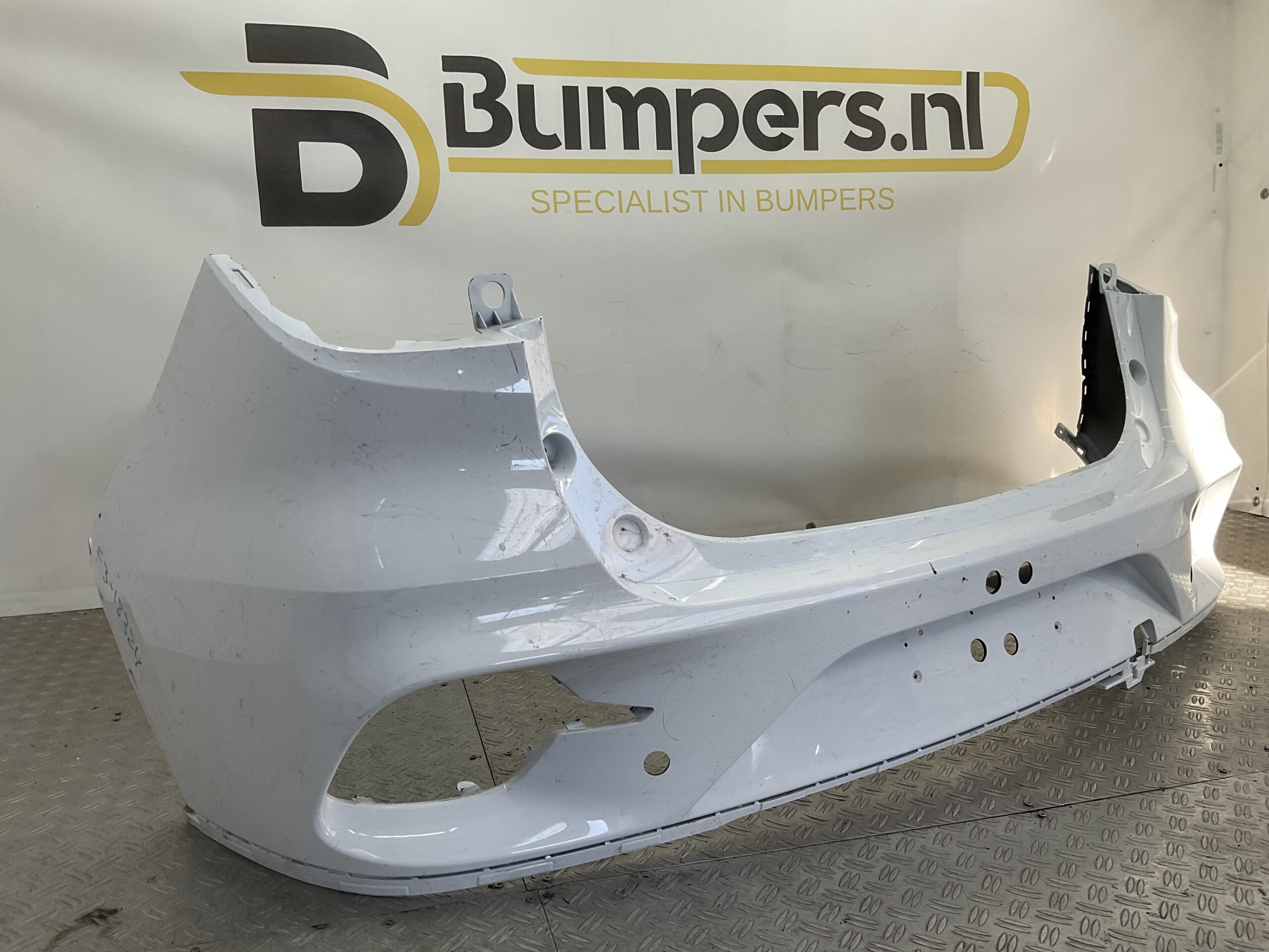 Bumper MG ZS SUV Facelift 17-- P10639343 Achterbumper F3-18324