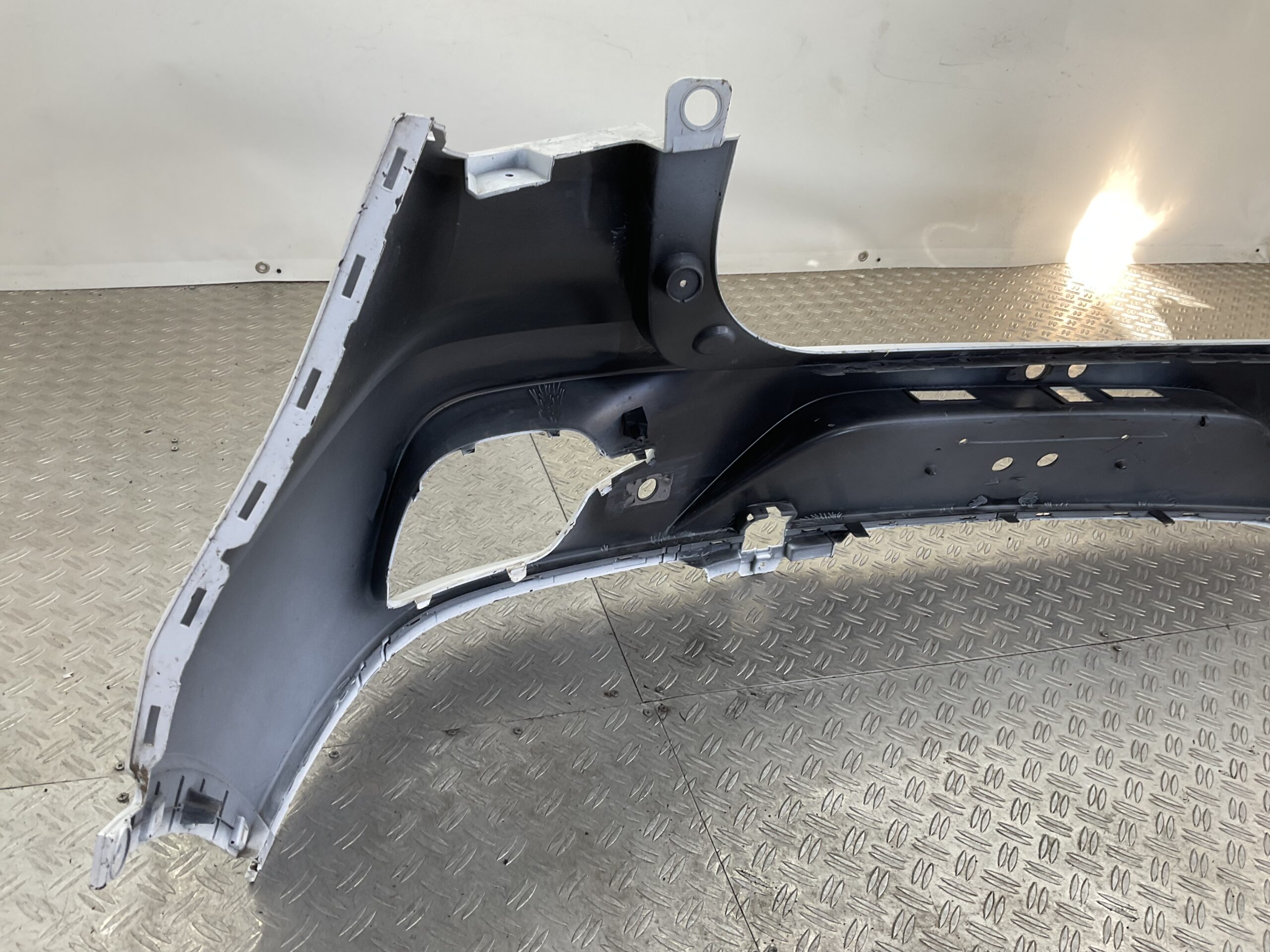 Bumper MG ZS SUV Facelift 17-- P10639343 Achterbumper F3-18324