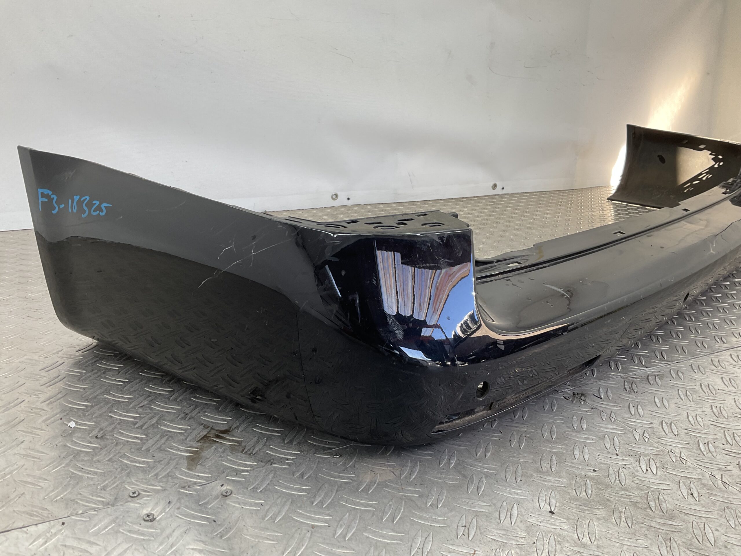 Bumper Volkswagen VW Transporter 7LA T6 7LA807417 Achterbumper F3-18325