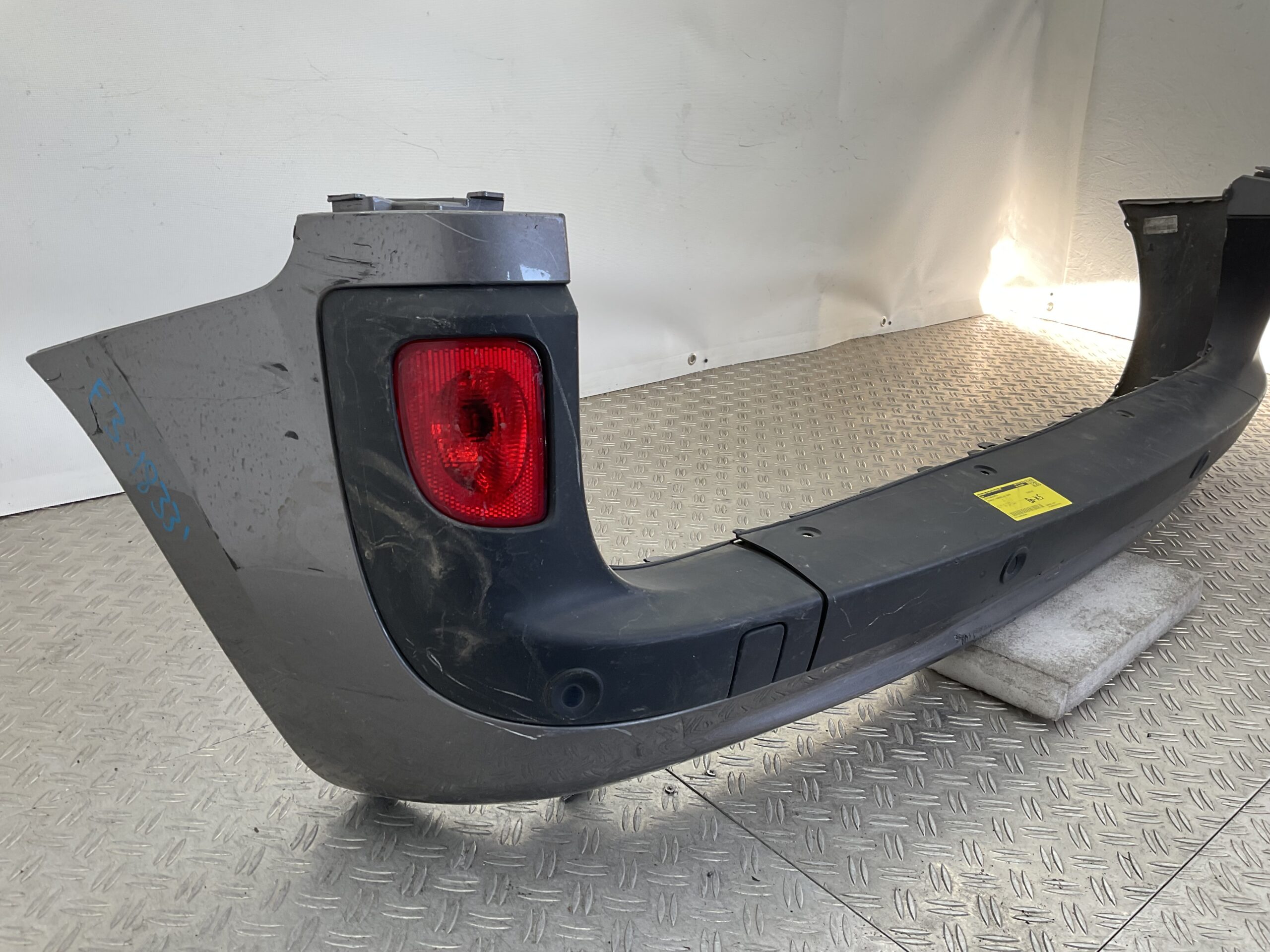 Bumper Renault Kangoo Express 8200499018 Achterbumper F3-18331