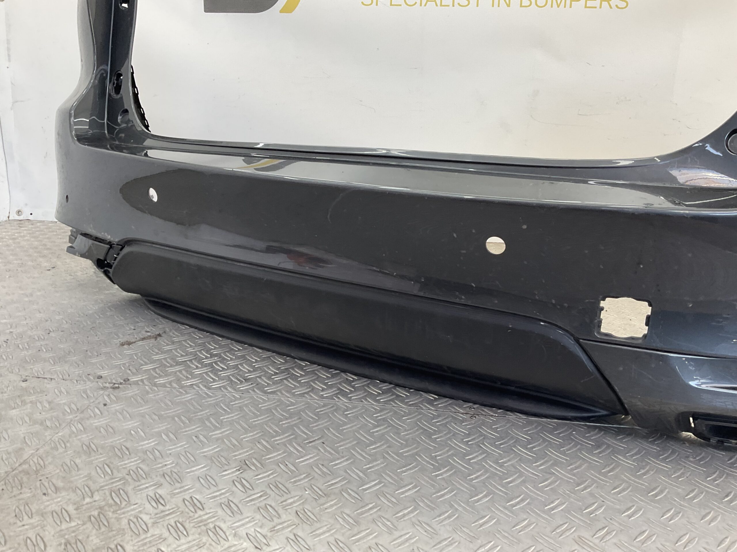 Bumper Mazda CX60 CX-60 4xpdc KAAA-50221 Achterbumper F3-18341