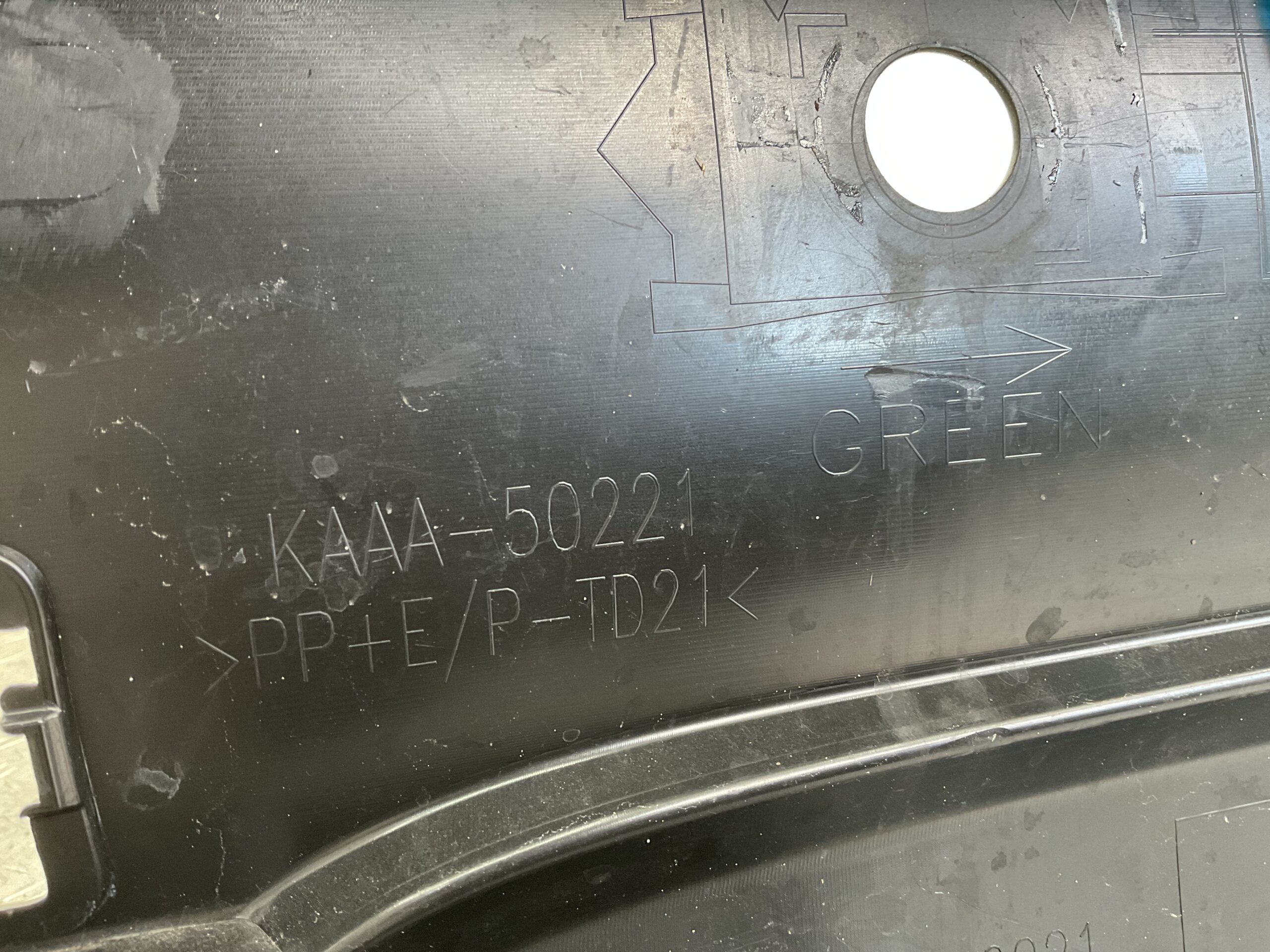 Bumper Mazda CX60 CX-60 4xpdc KAAA-50221 Achterbumper F3-18341