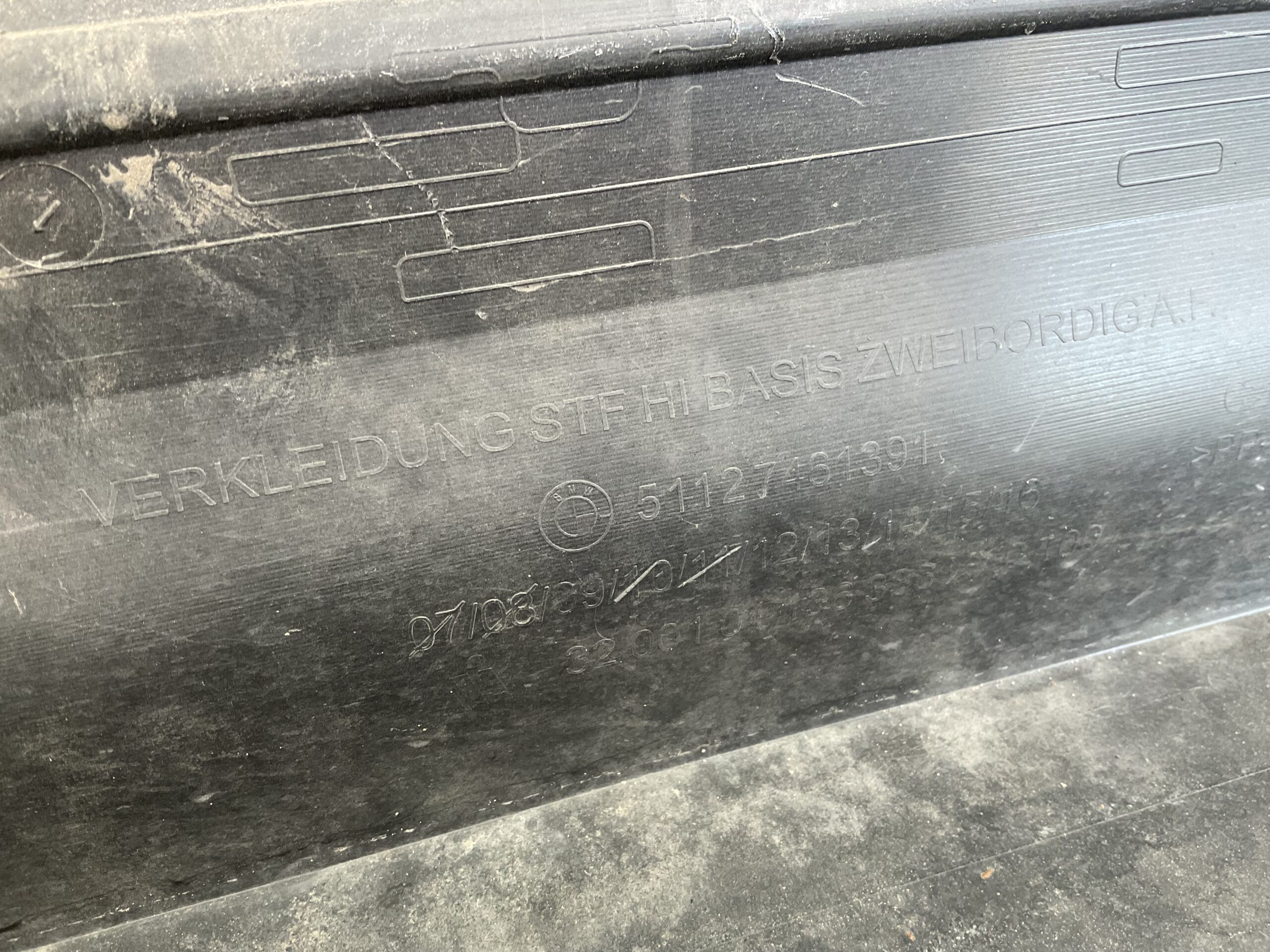 Bumper BMW 1Serie F40 Sport 51127461391 Achterbumper F3-18347