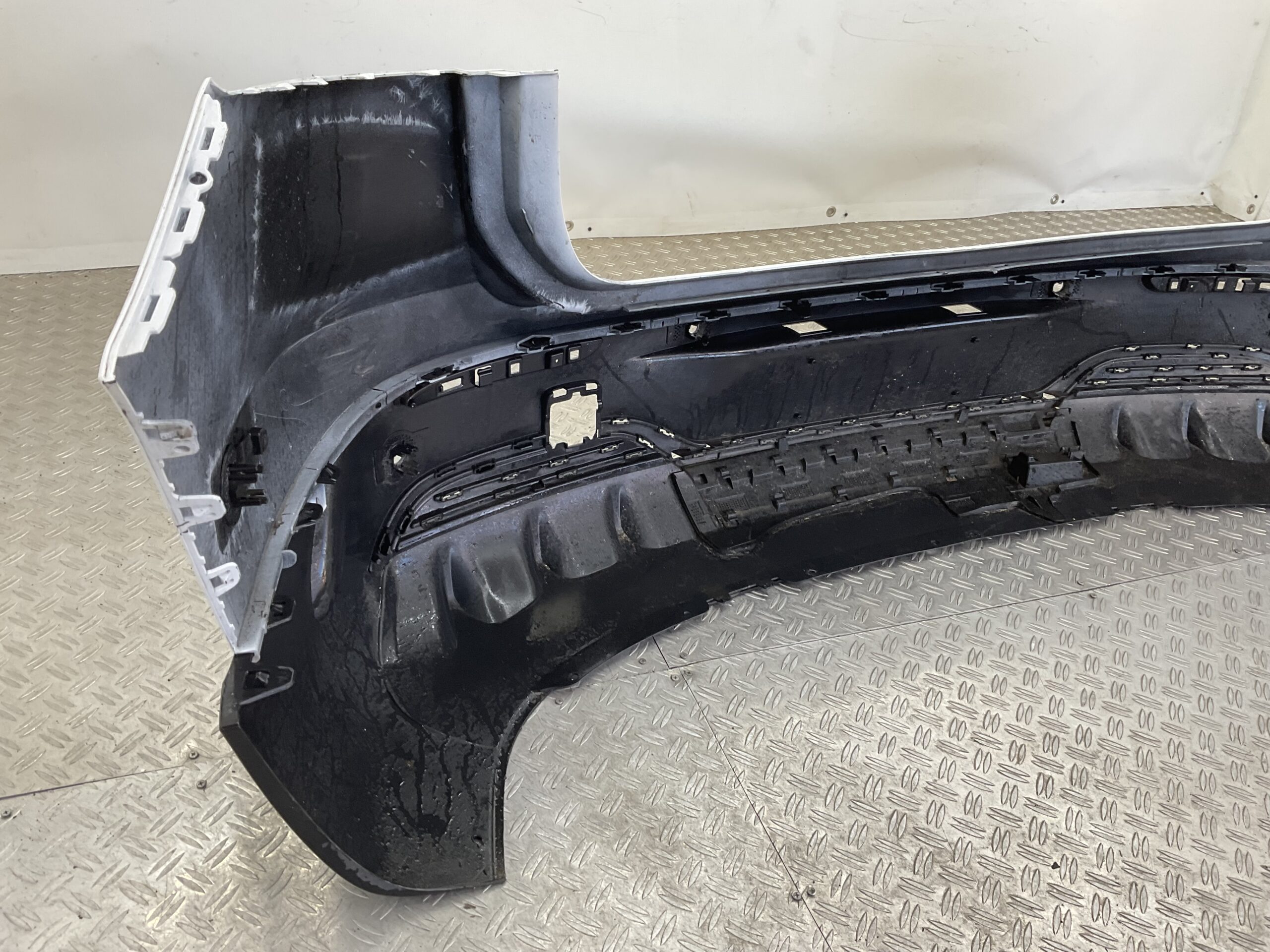 Bumper Mercedes GLB X247 2019 A2478859700 Achterbumper F3-18352