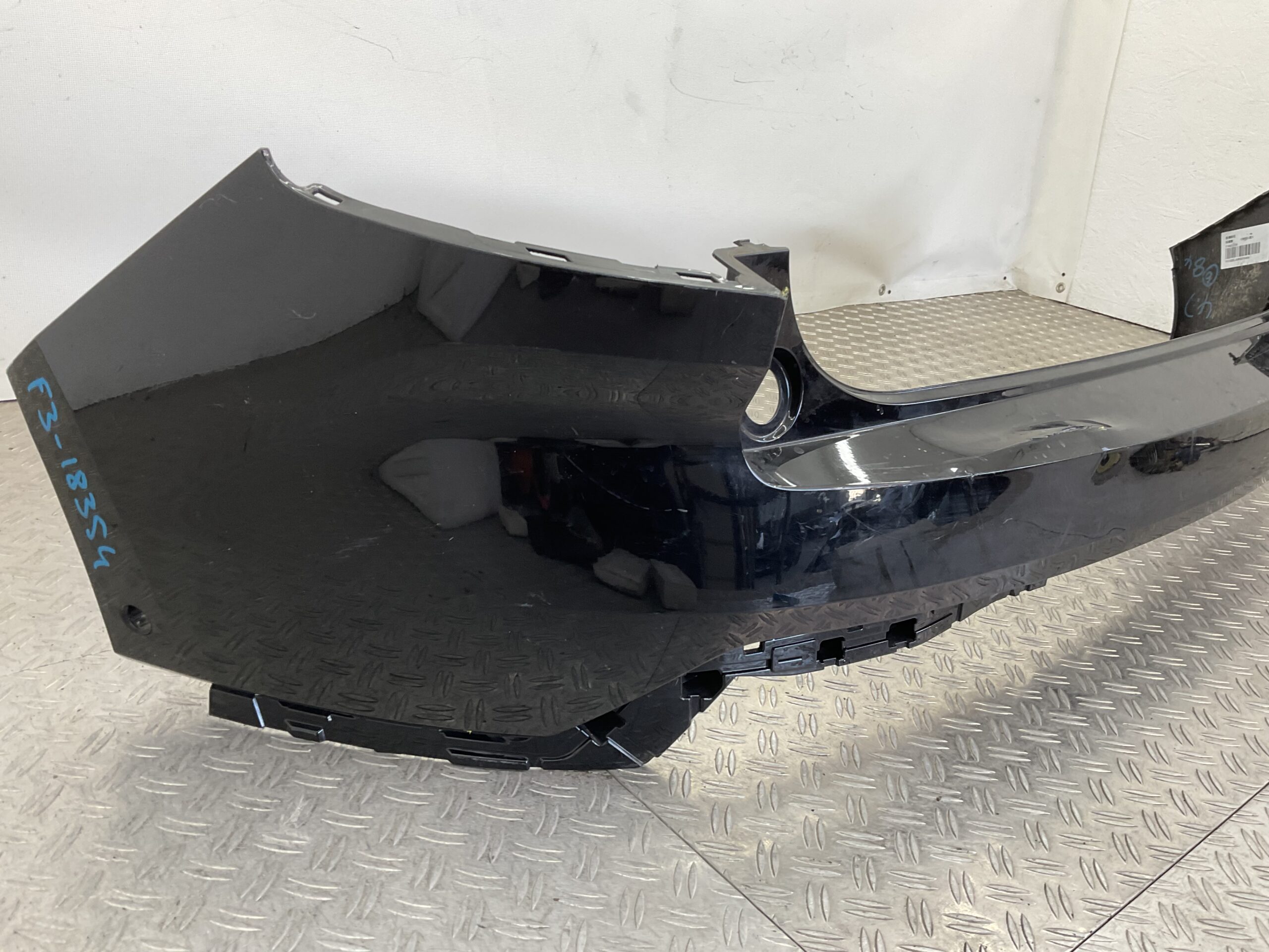 Bumper Volvo EX30 EX 30 23-25 31345662 Achterbumper F3-18354