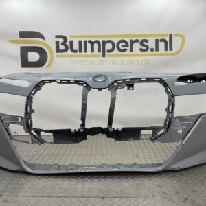 Bumper BMW 7 Serie i7 G70 M Pakket 22-25 51118081544 Voorbumper K10-19359