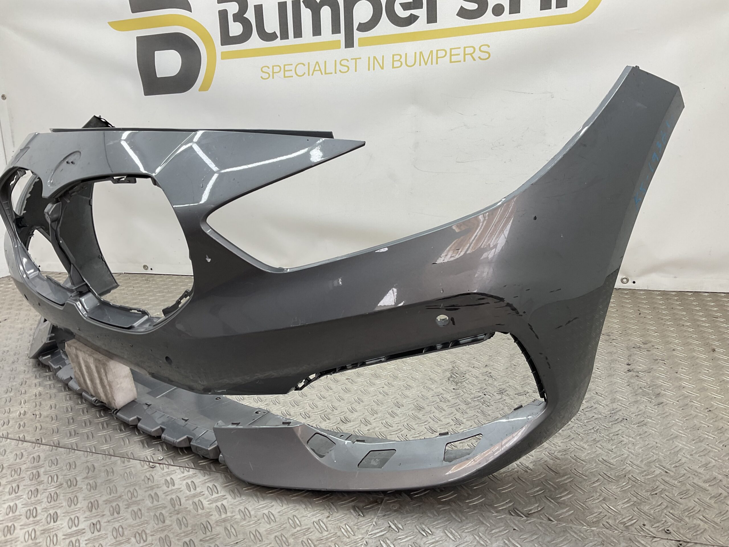 Bumper BMW 1 Serie F40 Sportline 51117459708 Voorbumper K5-19364