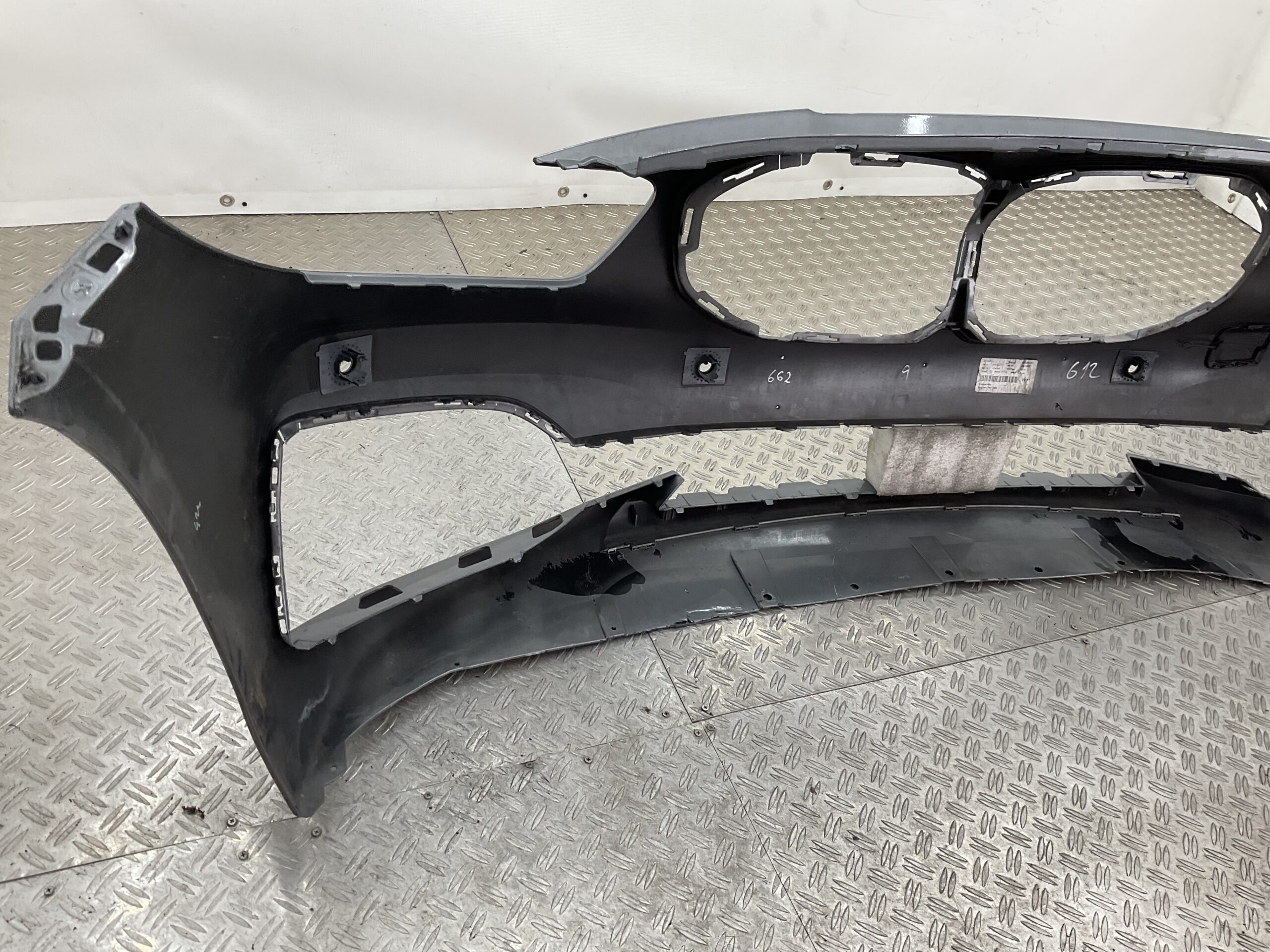 Bumper BMW 1 Serie F40 Sportline 51117459708 Voorbumper K5-19364