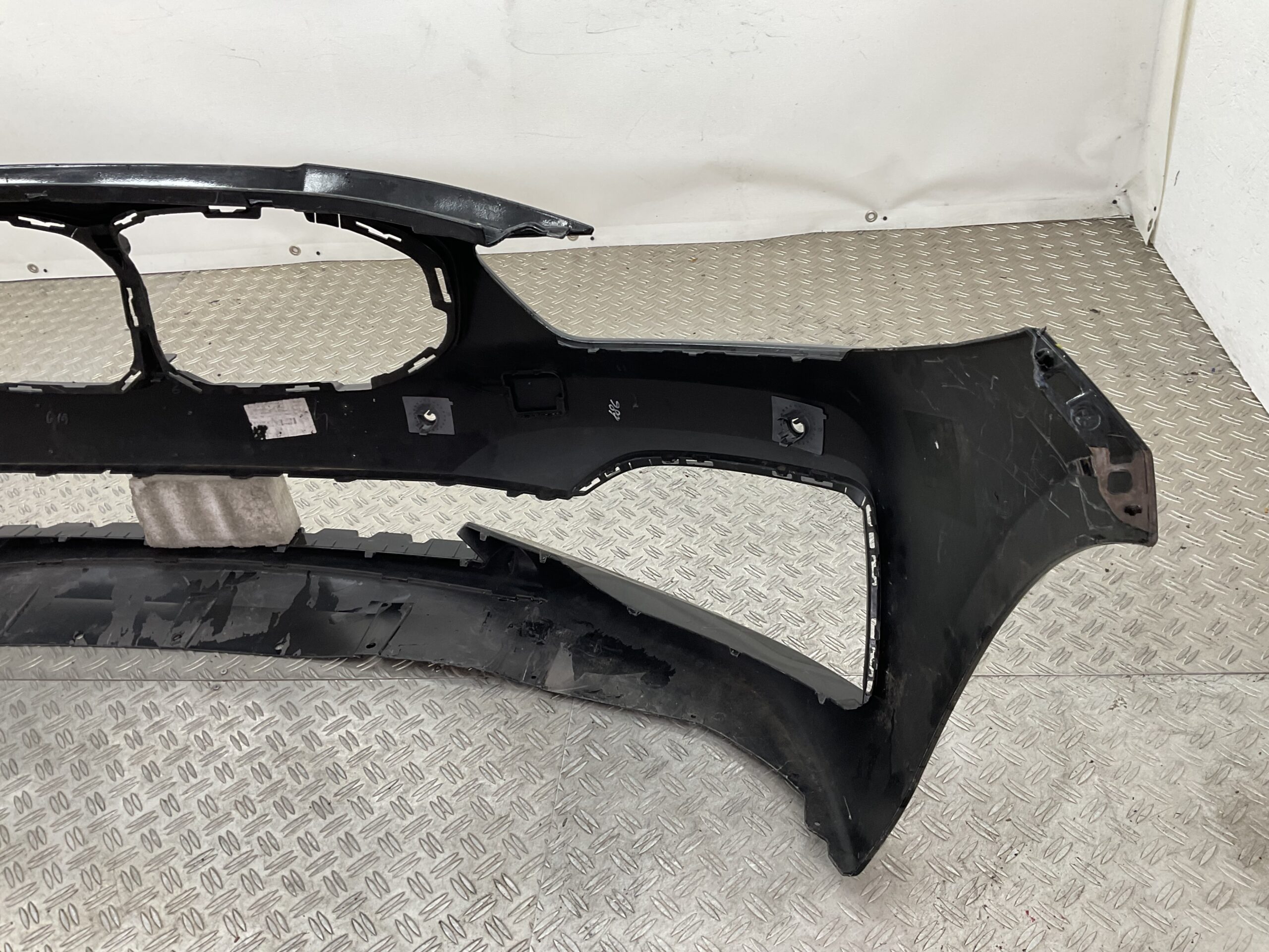 Bumper BMW 1 Serie F40 Sportline 51117459708 Voorbumper K5-19365