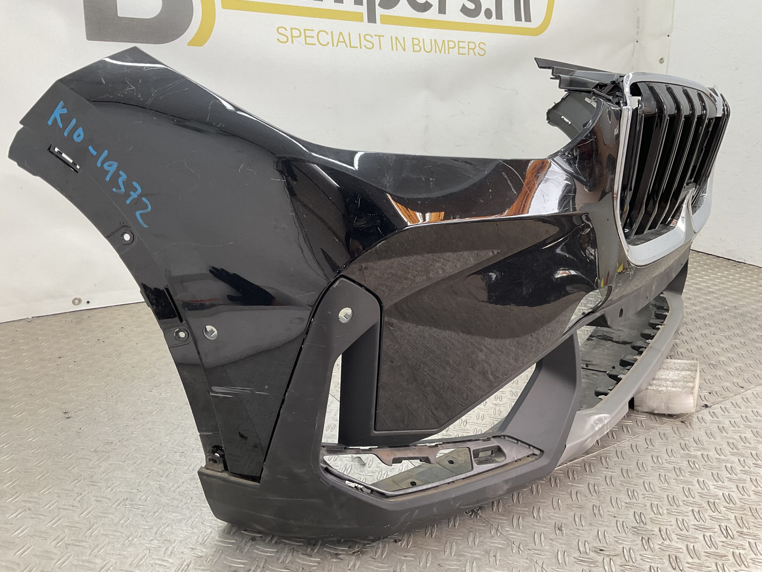 Bumper BMW X1 U11 51119883579 Voorbumper K10-19372