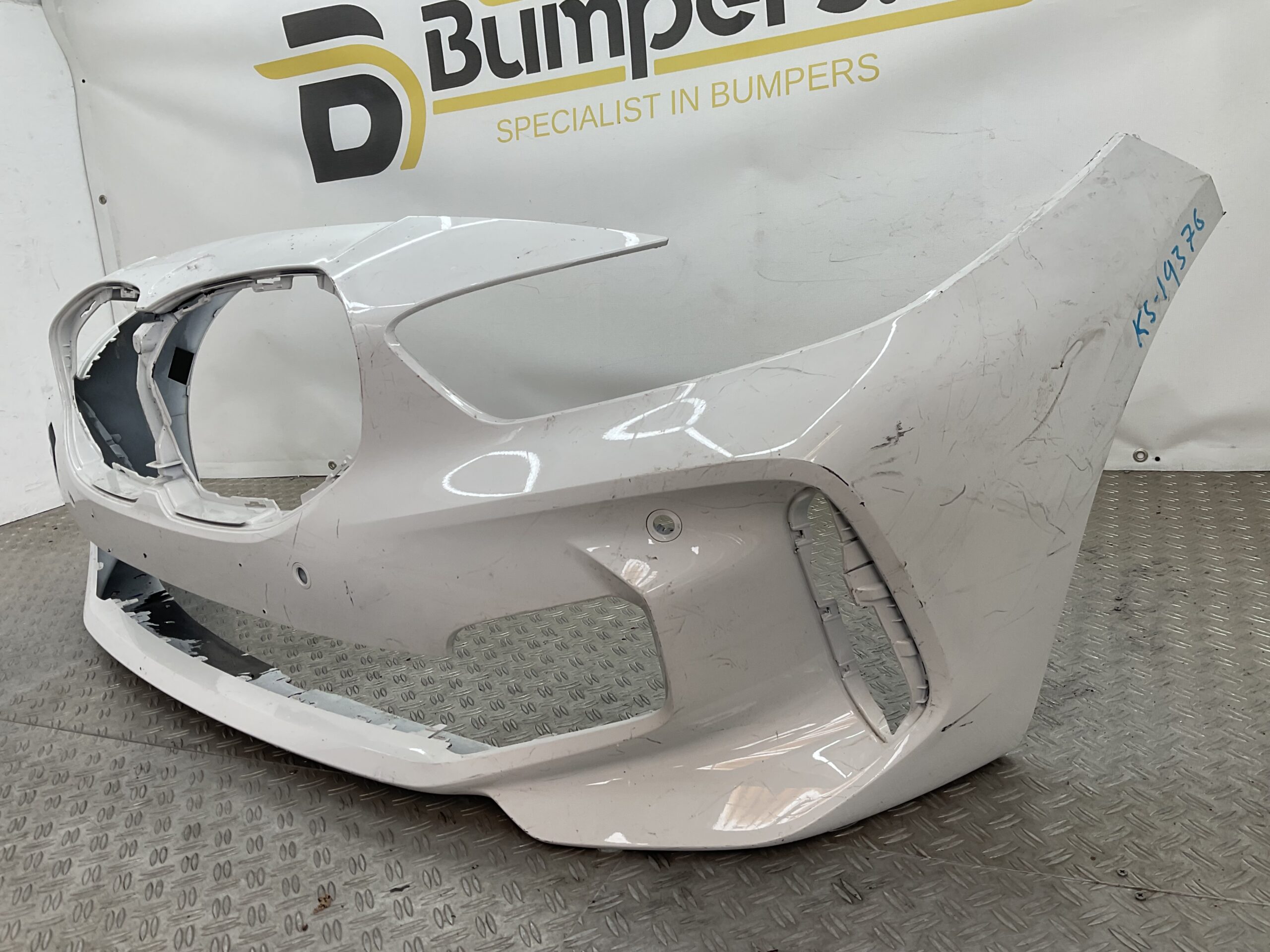 Bumper BMW 1 Serie F40 Sportline 51117459708 Voorbumper K5-19376