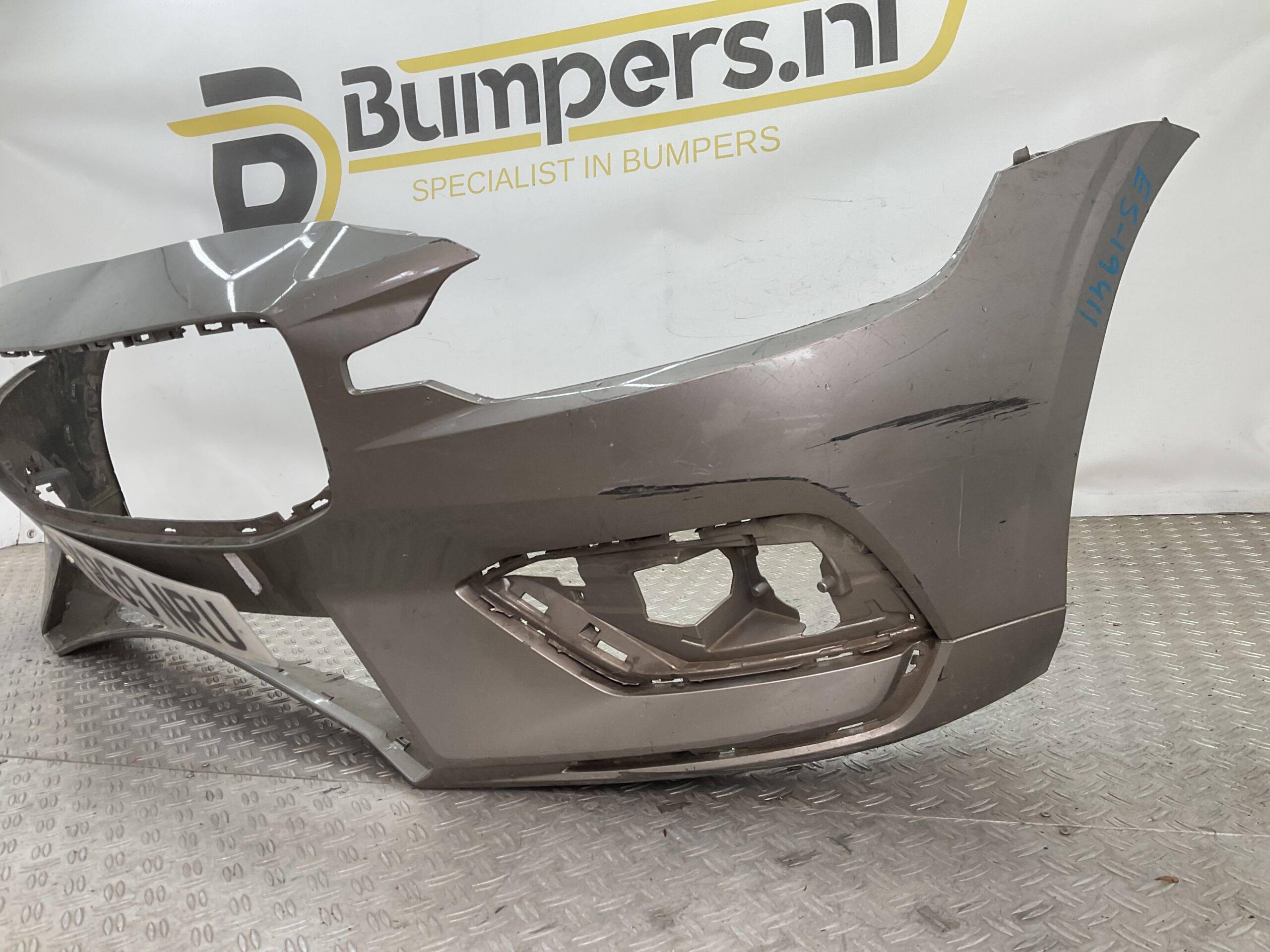 Bumper Volvo S60 V60 2018-2022 31690589 Voorbumper E5-19411