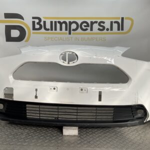 Bumper Toyota Yaris Cross 20-25 52119-0DC20 LED Voorbumper D5-19428