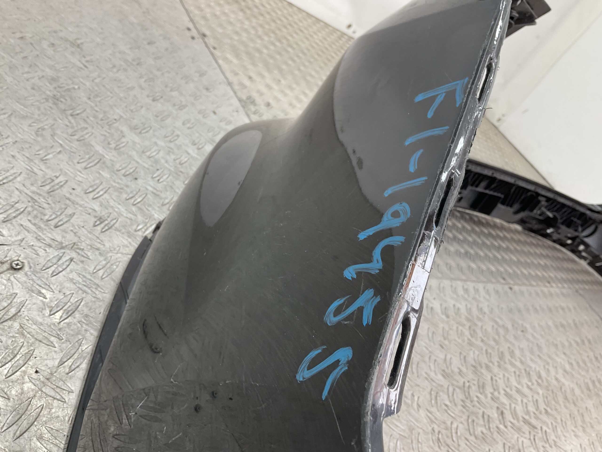 Bumper Audi Q3 83A 4xpdc 83A807511A Achterbumper F1-19455