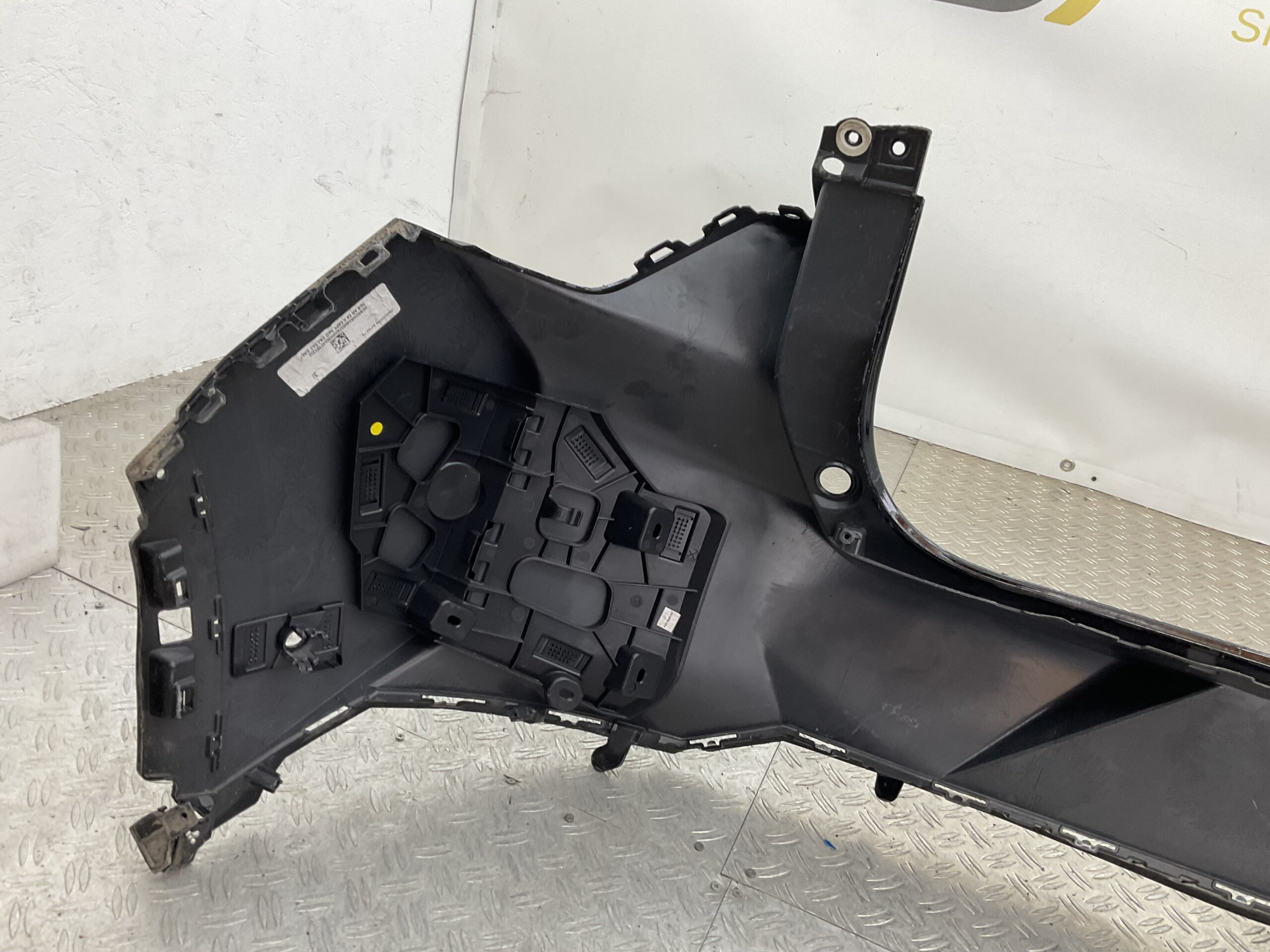 Bumper Renault Scenic E-Tech V 2024 850239698R Achterbumper F1-19463