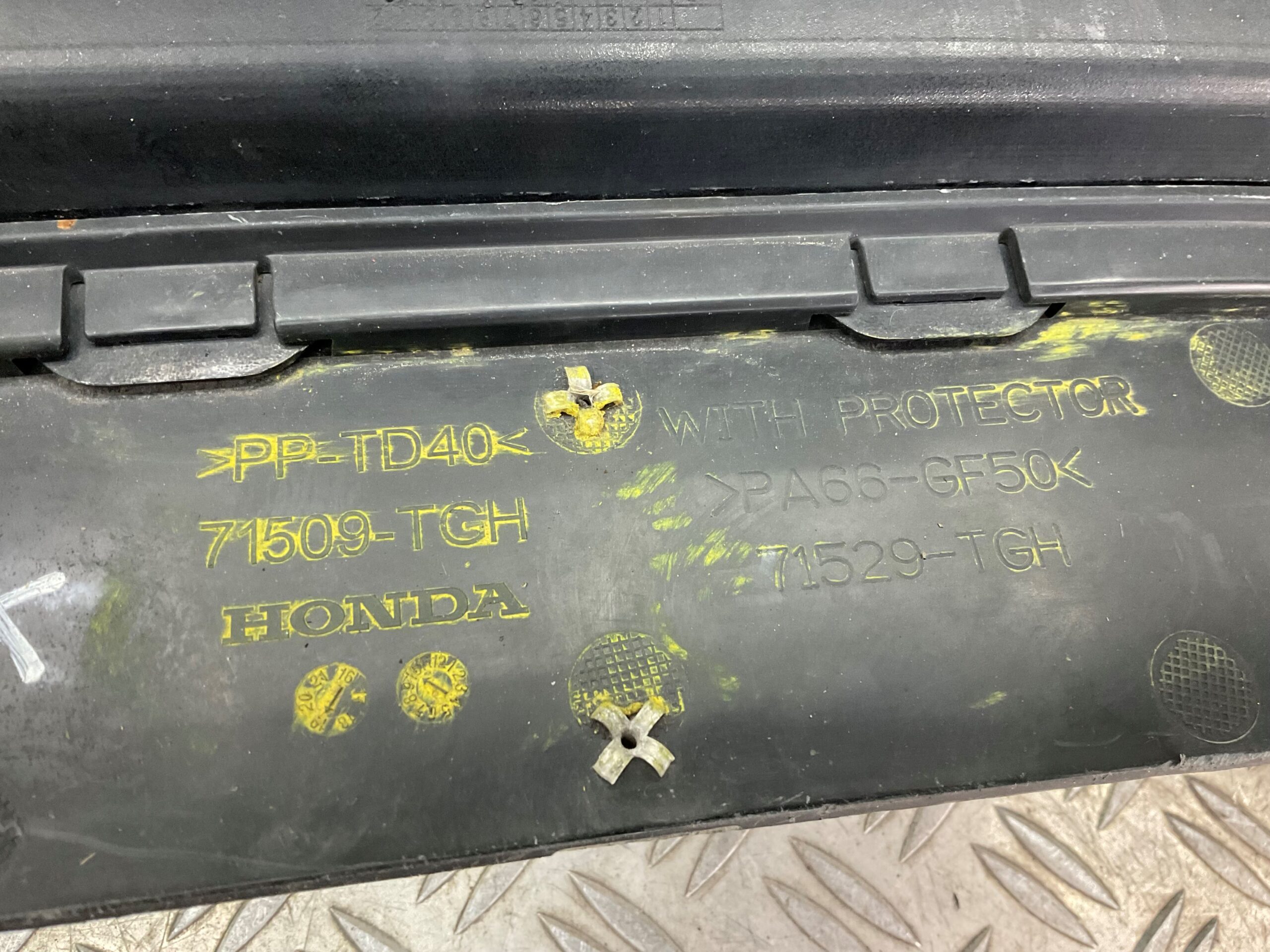 Bumper Honda Civic X 10 Type R 71509-TGH-ZZ00 Achterbumper F1-19470